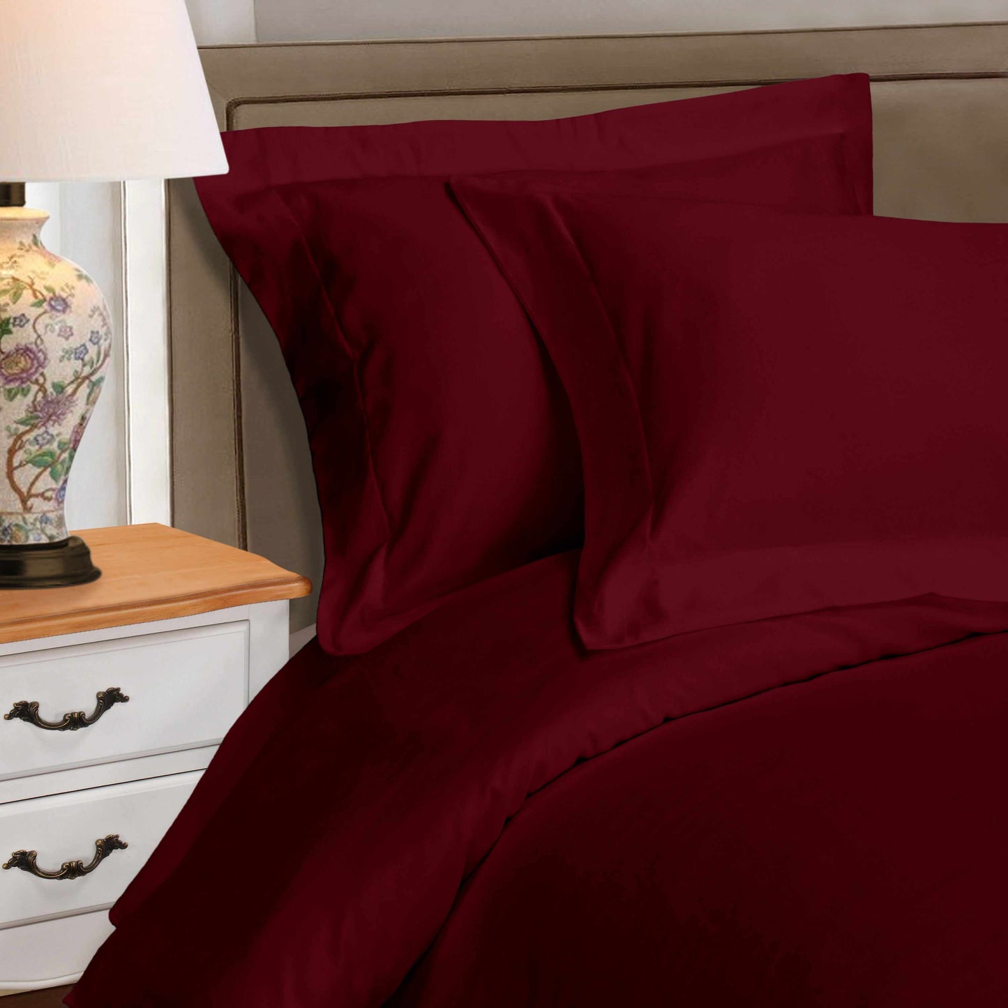 Superior Egyptian Cotton Solid All-Season Duvet Cover Set with Button Closure - Burgundy