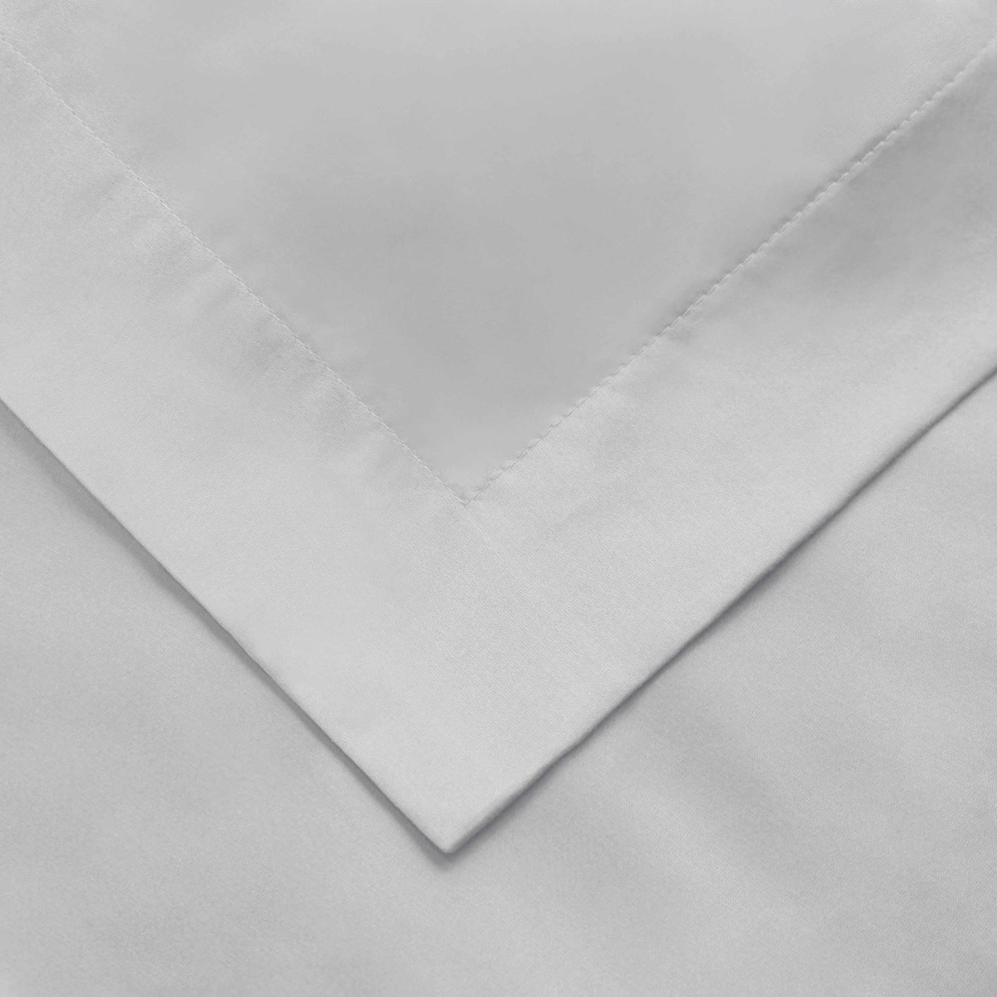 Superior Egyptian Cotton Solid All-Season Duvet Cover Set with Button Closure - platinum