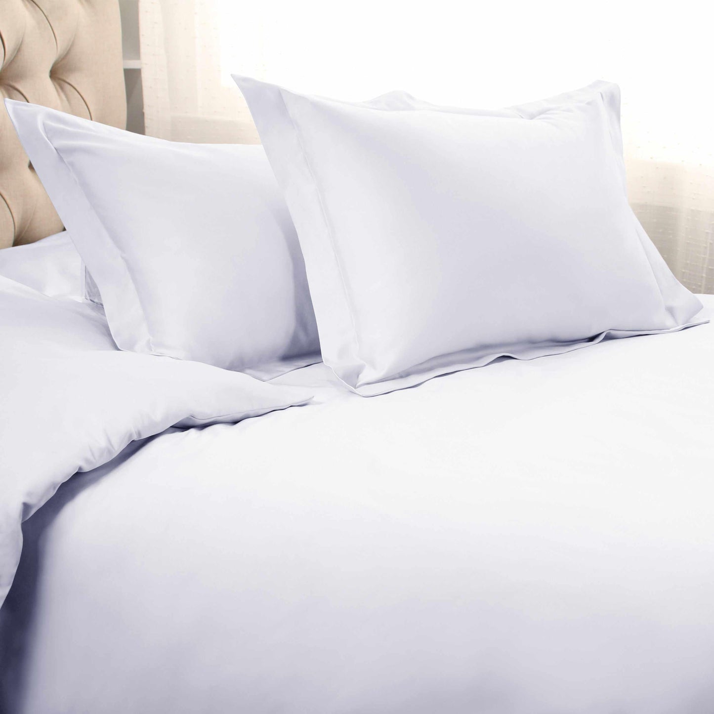 Superior Egyptian Cotton Solid All-Season Duvet Cover Set with Button Closure - White