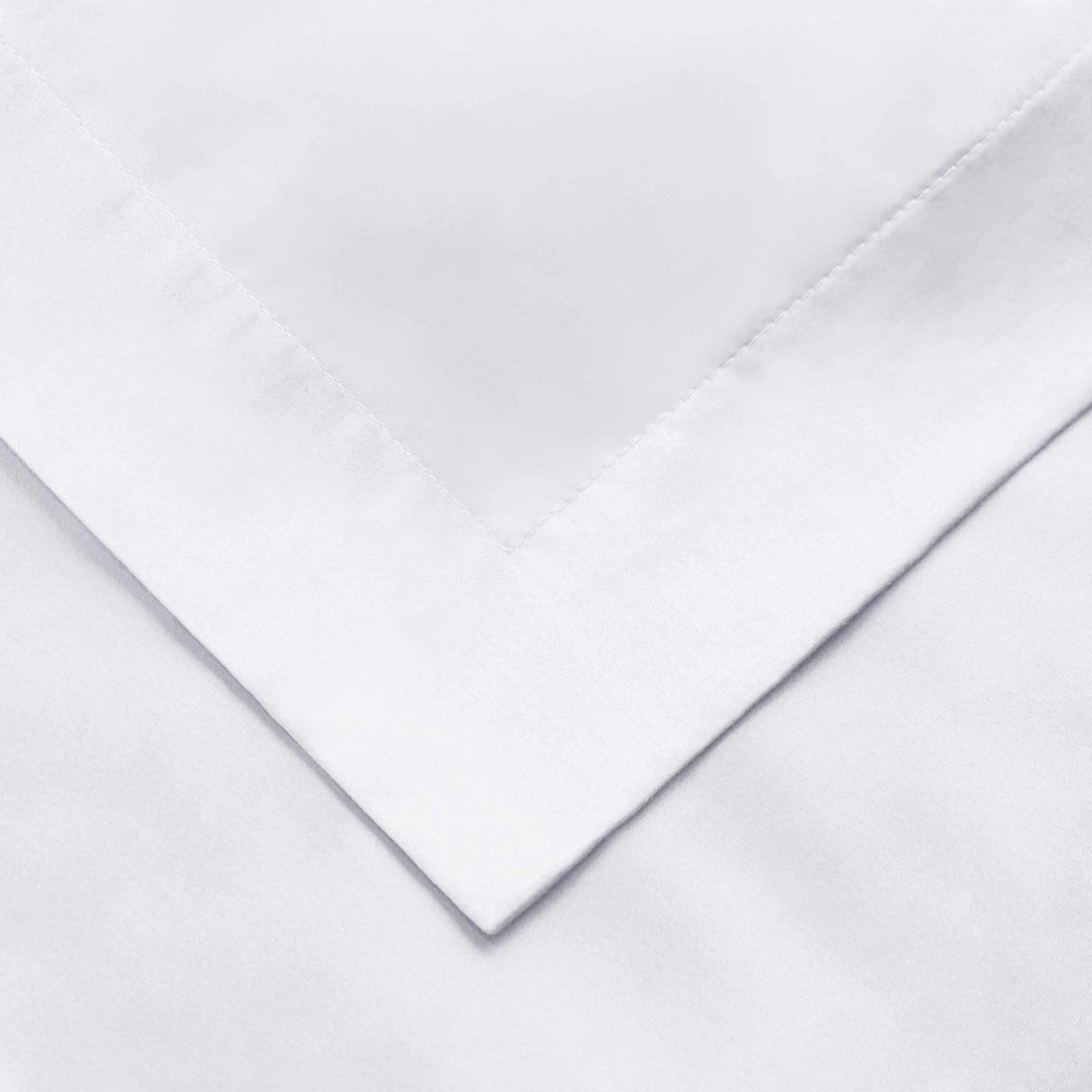 Superior Egyptian Cotton Solid All-Season Duvet Cover Set with Button Closure - White