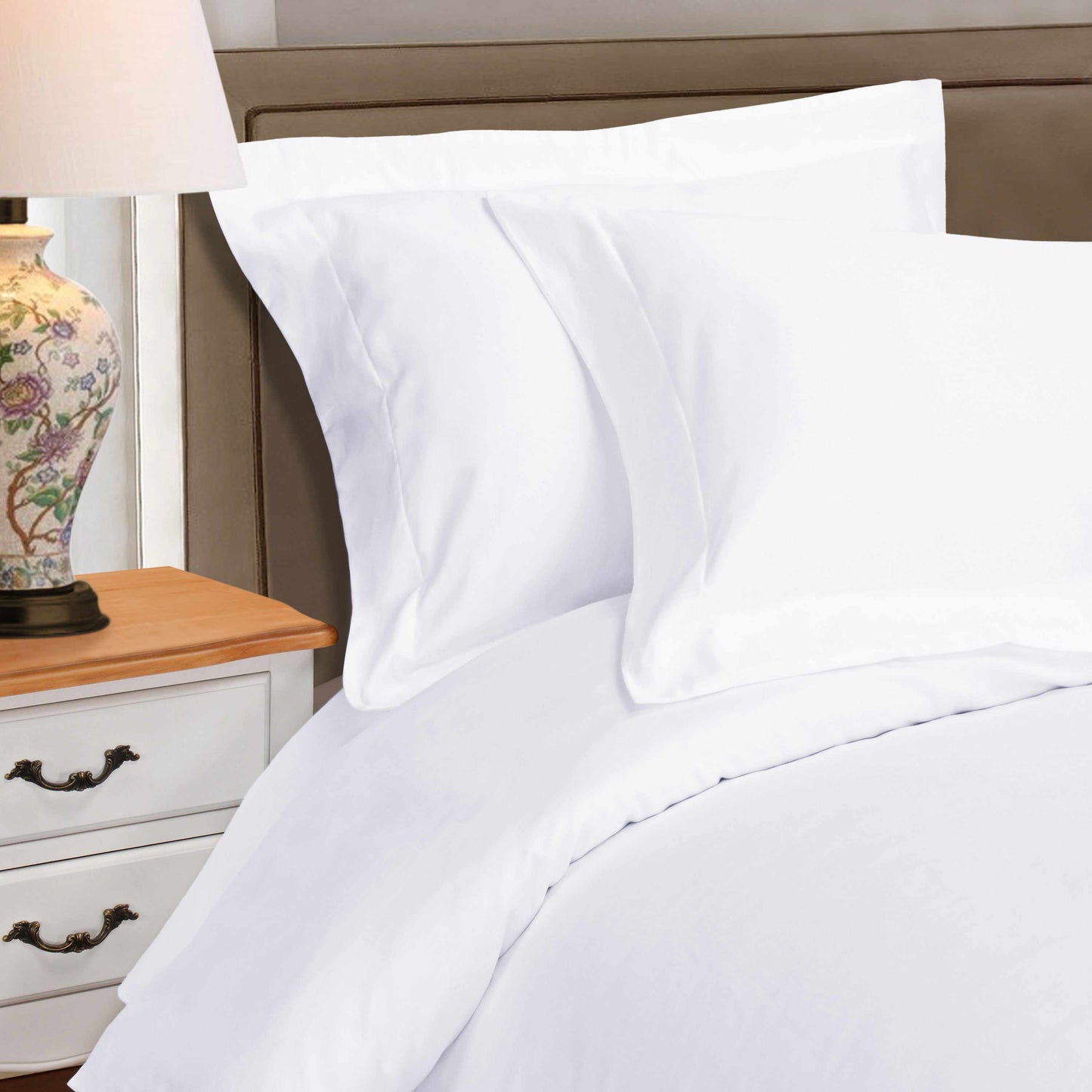 Superior Egyptian Cotton Solid All-Season Duvet Cover Set with Button Closure - White