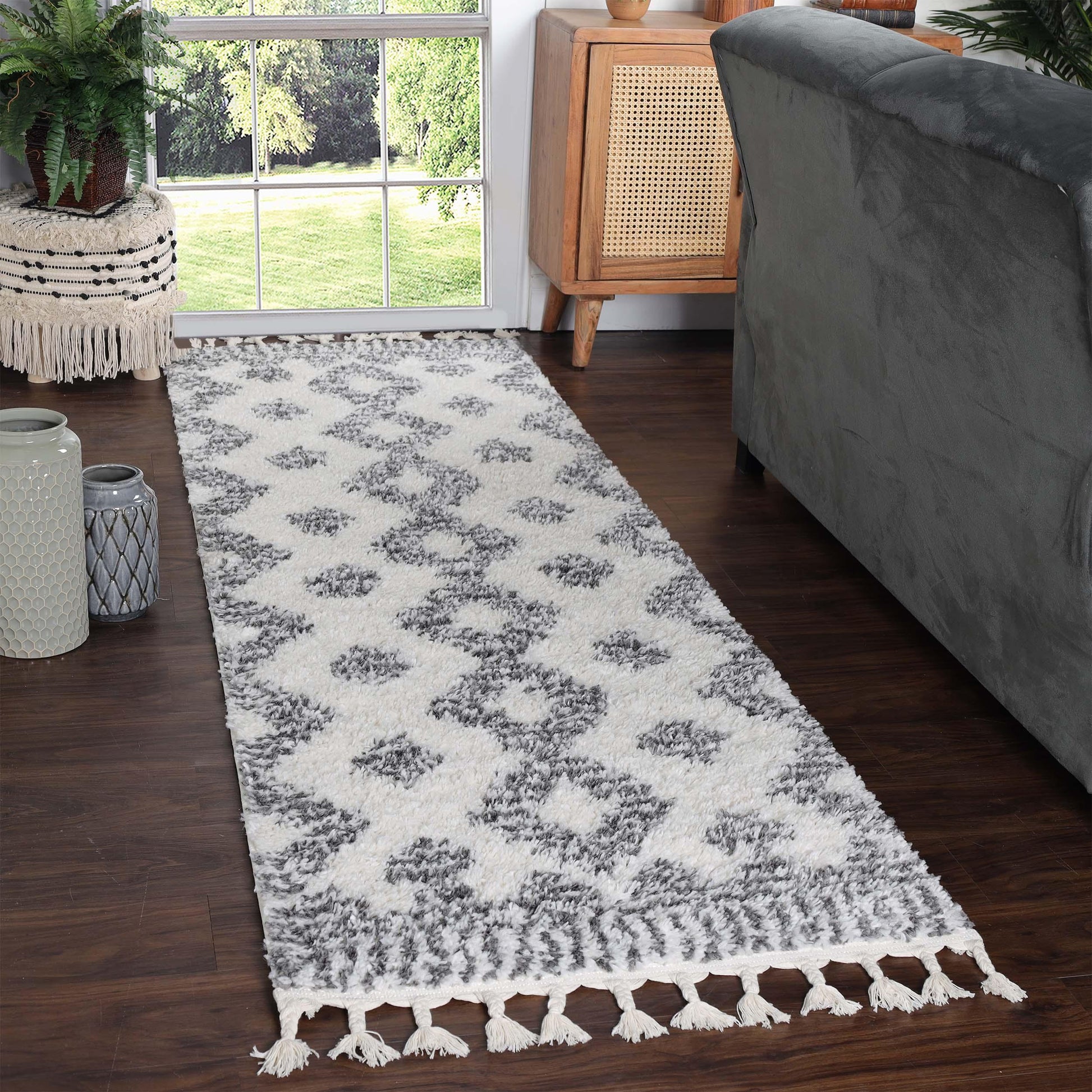 Superior Bohemian Geometric Indoor Plush Shag Area Rug with Tassels - Black-Cream