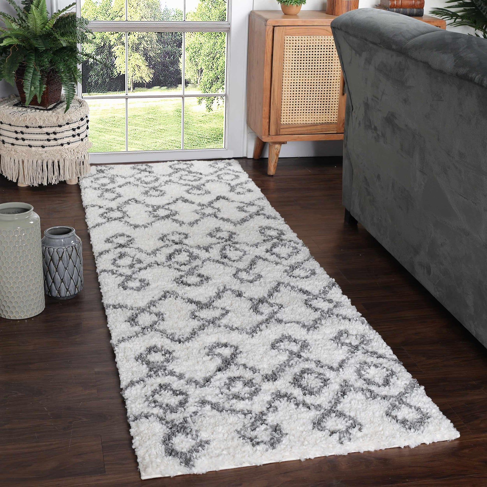 Superior Boho Geometric Diamonds Indoor Plush Shag Area Rug - Black-Cream