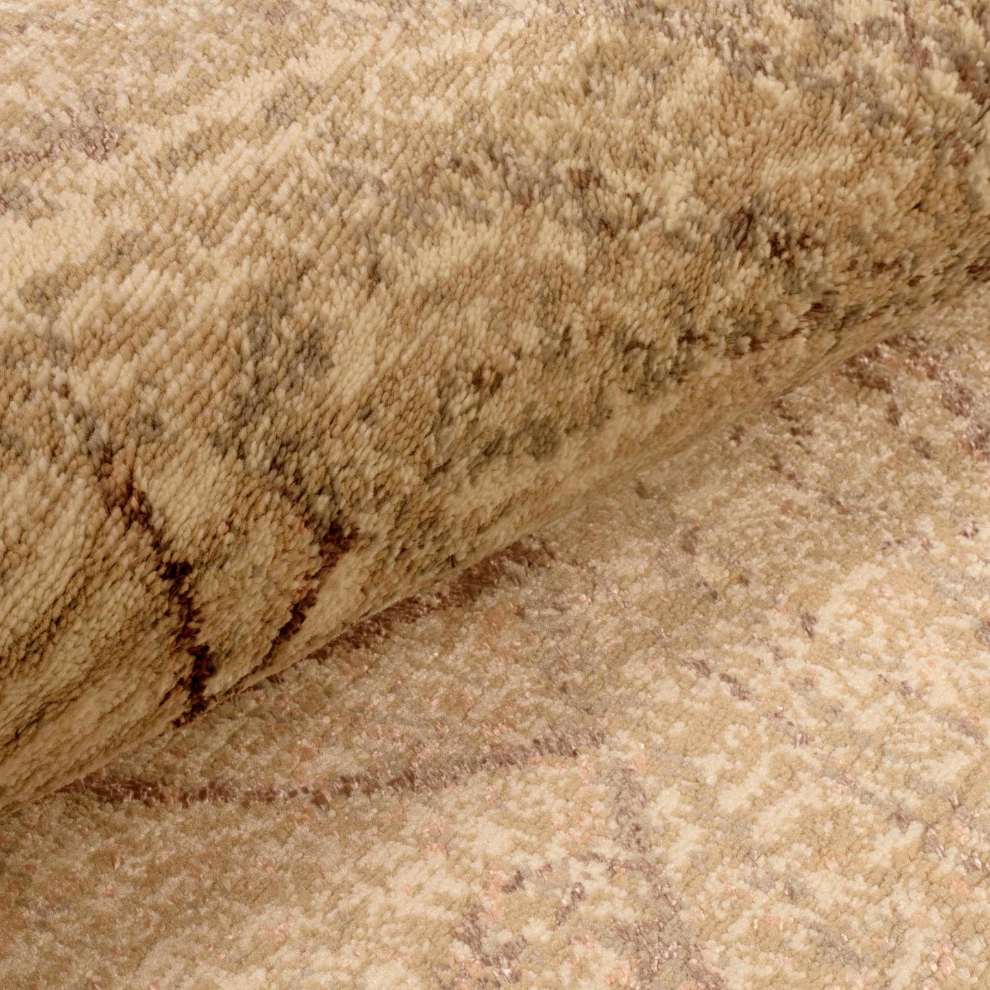 Superior Emrys Shimmery Abstract Modern Area Rug