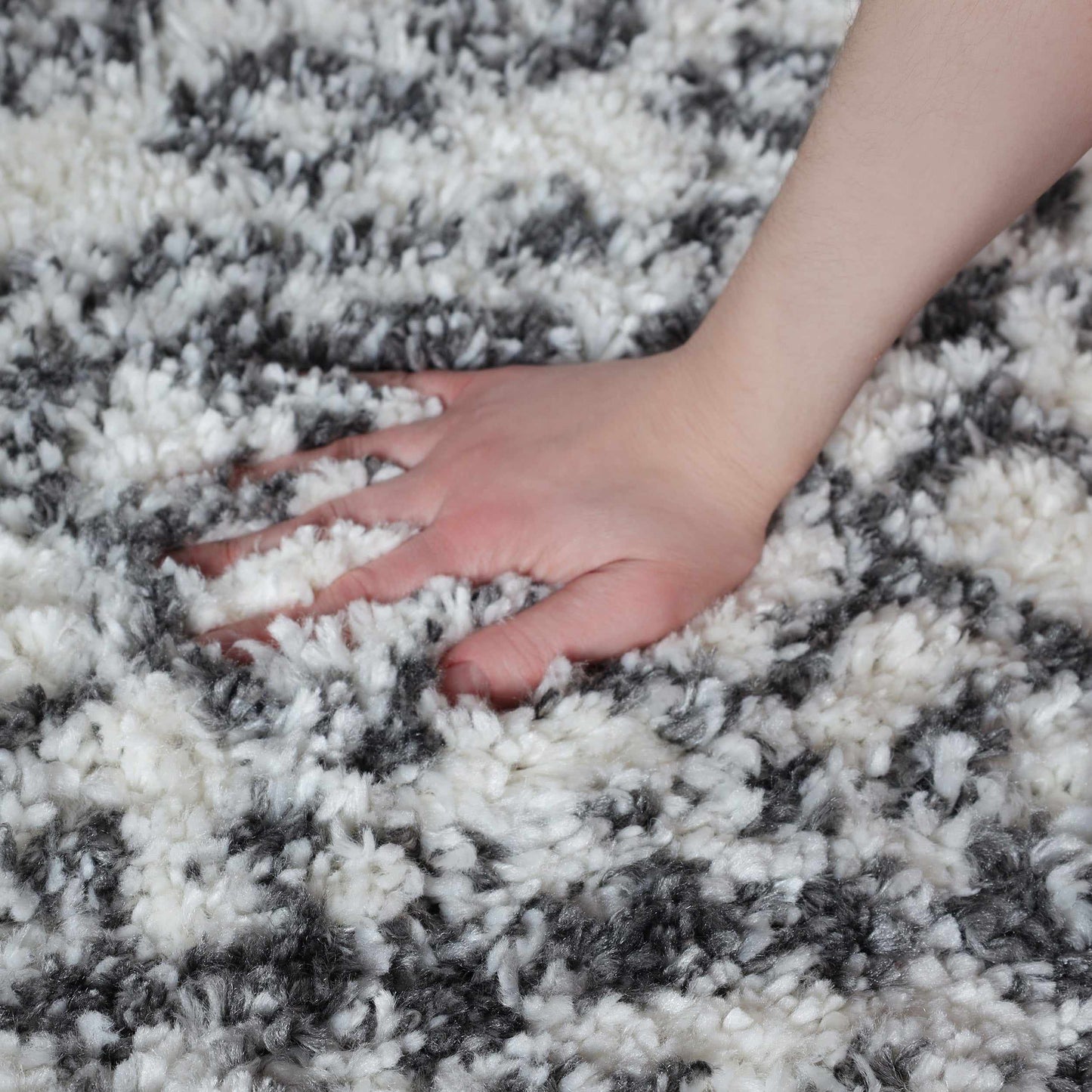 Superior Boho Geometric Indoor Plush Shag Area Rug - Black-Cream