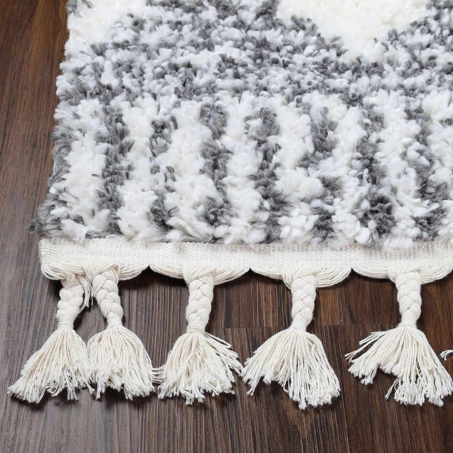 Superior Bohemian Geometric Indoor Plush Shag Area Rug with Tassels - Black-Cream