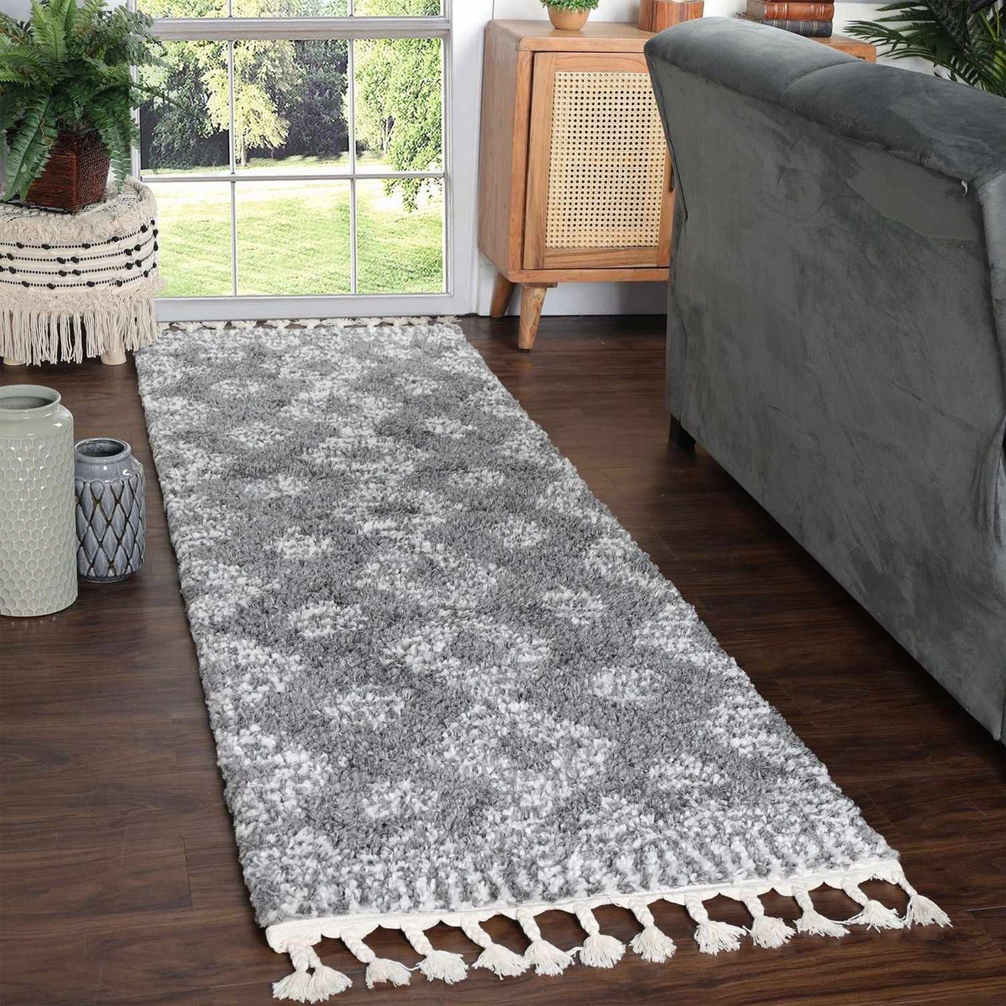 Superior Bohemian Geometric Indoor Plush Shag Area Rug with Tassels - Cream-Black