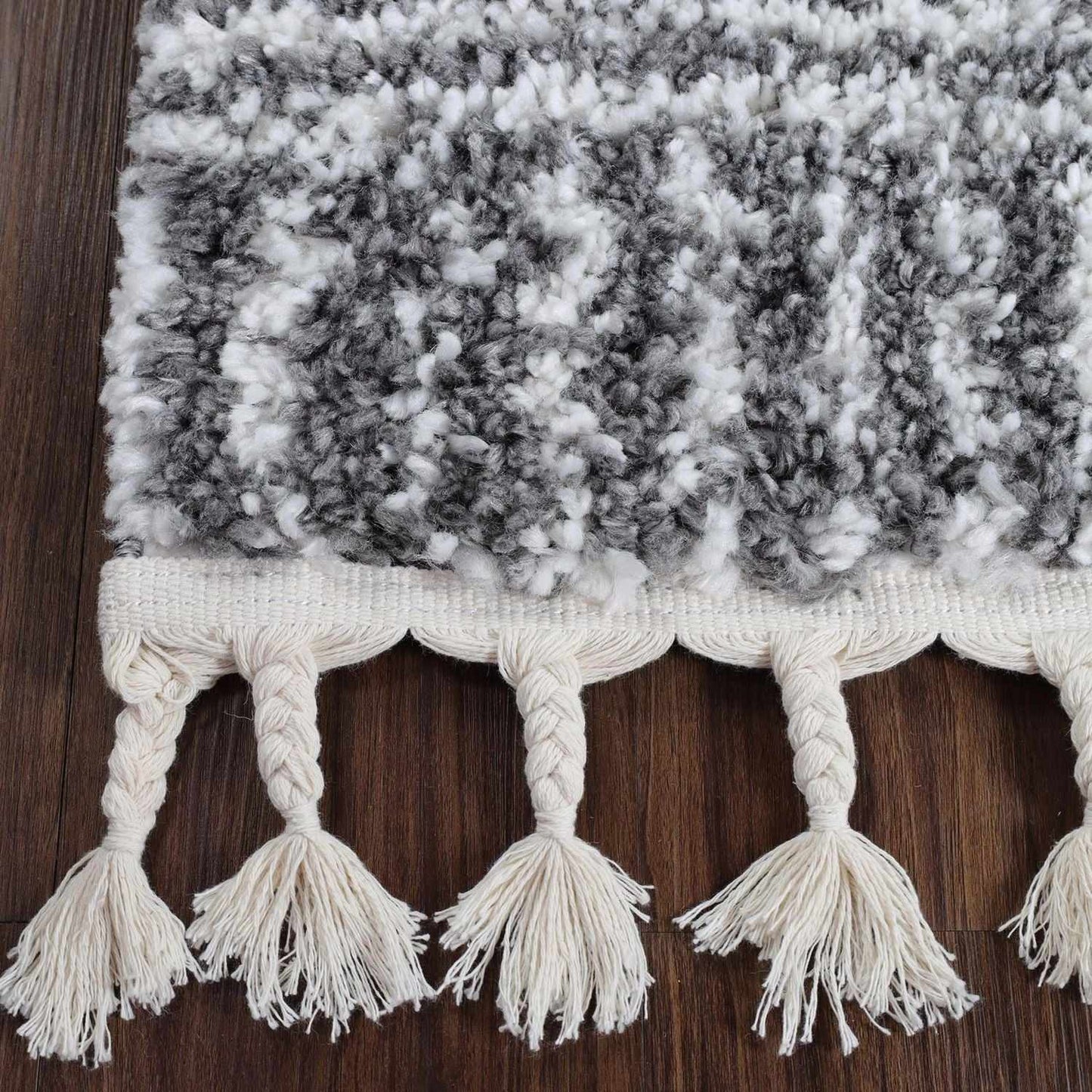 Superior Bohemian Geometric Indoor Plush Shag Area Rug with Tassels - Cream-Black