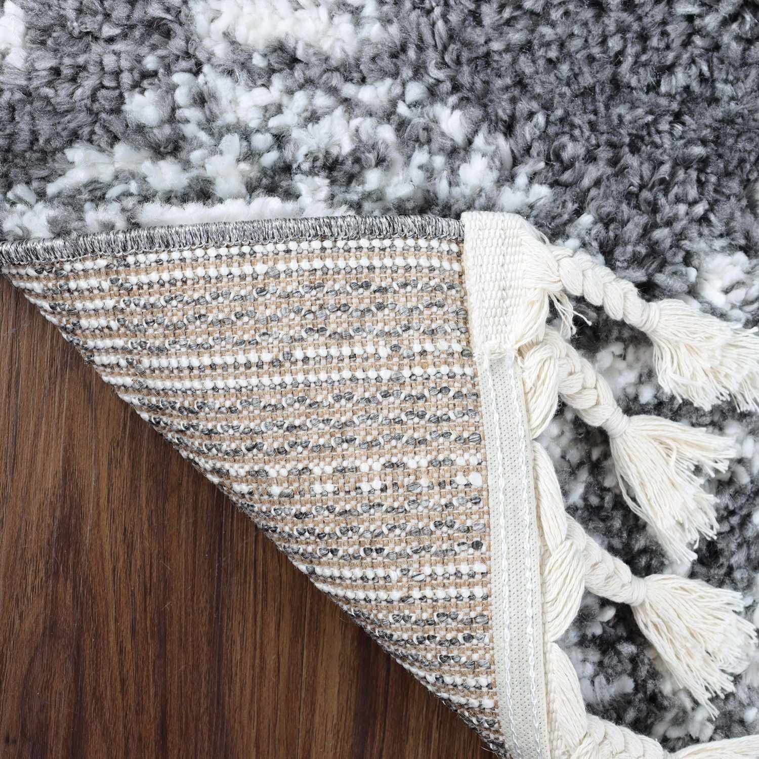 Superior Bohemian Geometric Indoor Plush Shag Area Rug with Tassels - Cream-Black