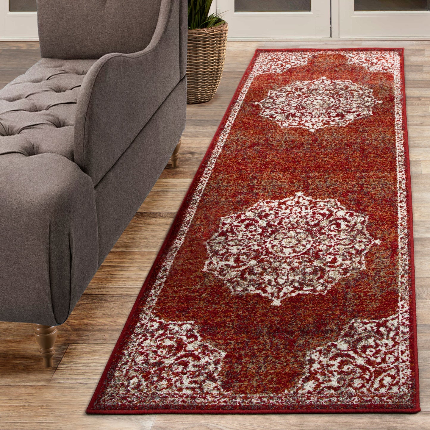 Superior Oriental Medallion Oxidized Area Rug - Maroon