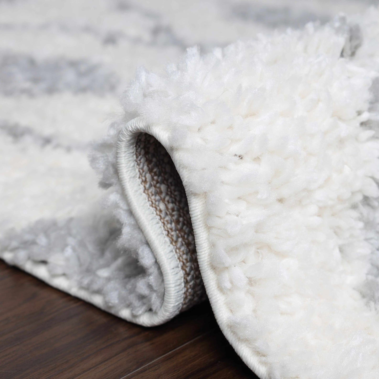 Superior Boho Tribal Geometric Indoor Shag Area Rug with Tassels - Grey-Cream