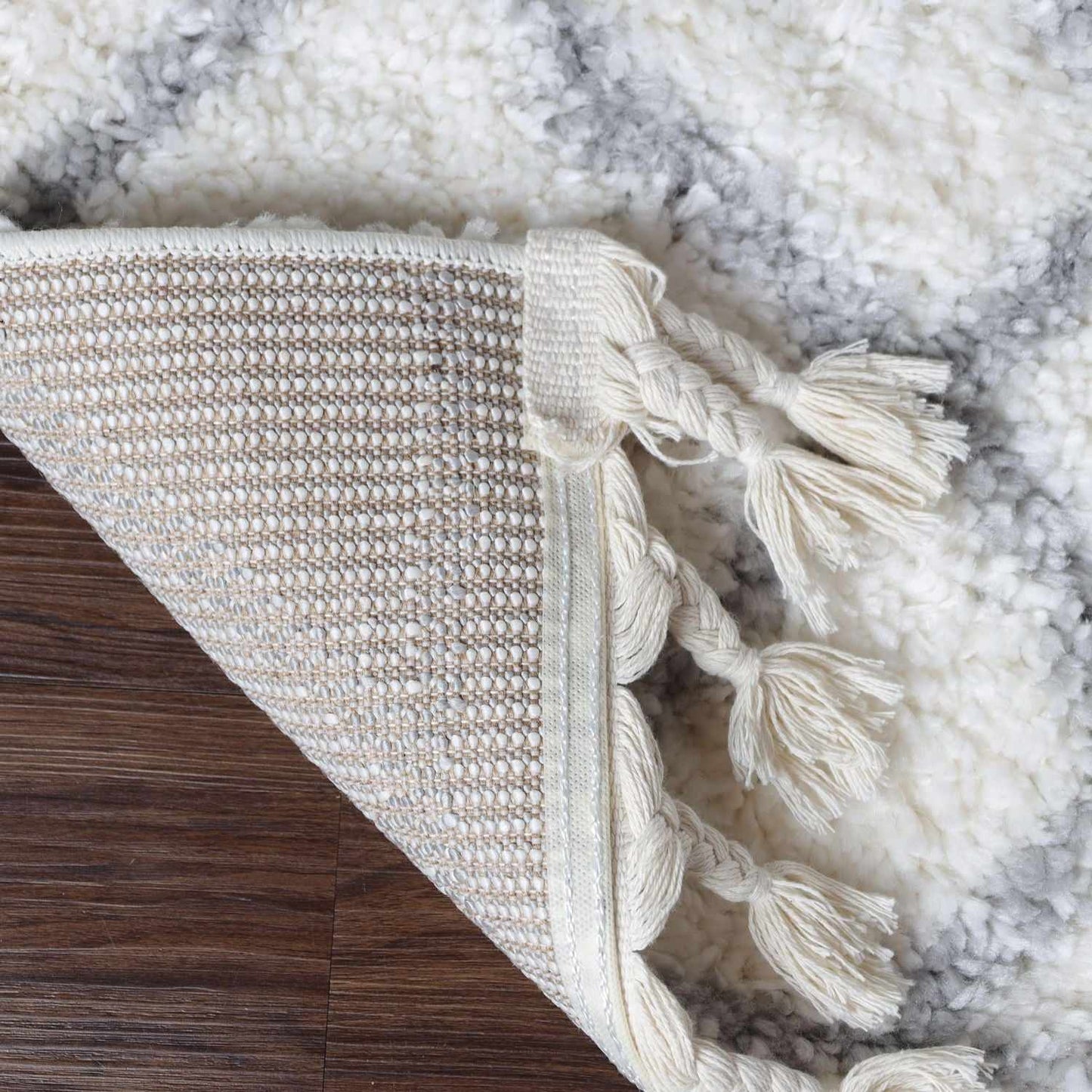 Superior Boho Geometric Diamonds Indoor Plush Shag Area Rug with Tassels - Grey-Cream