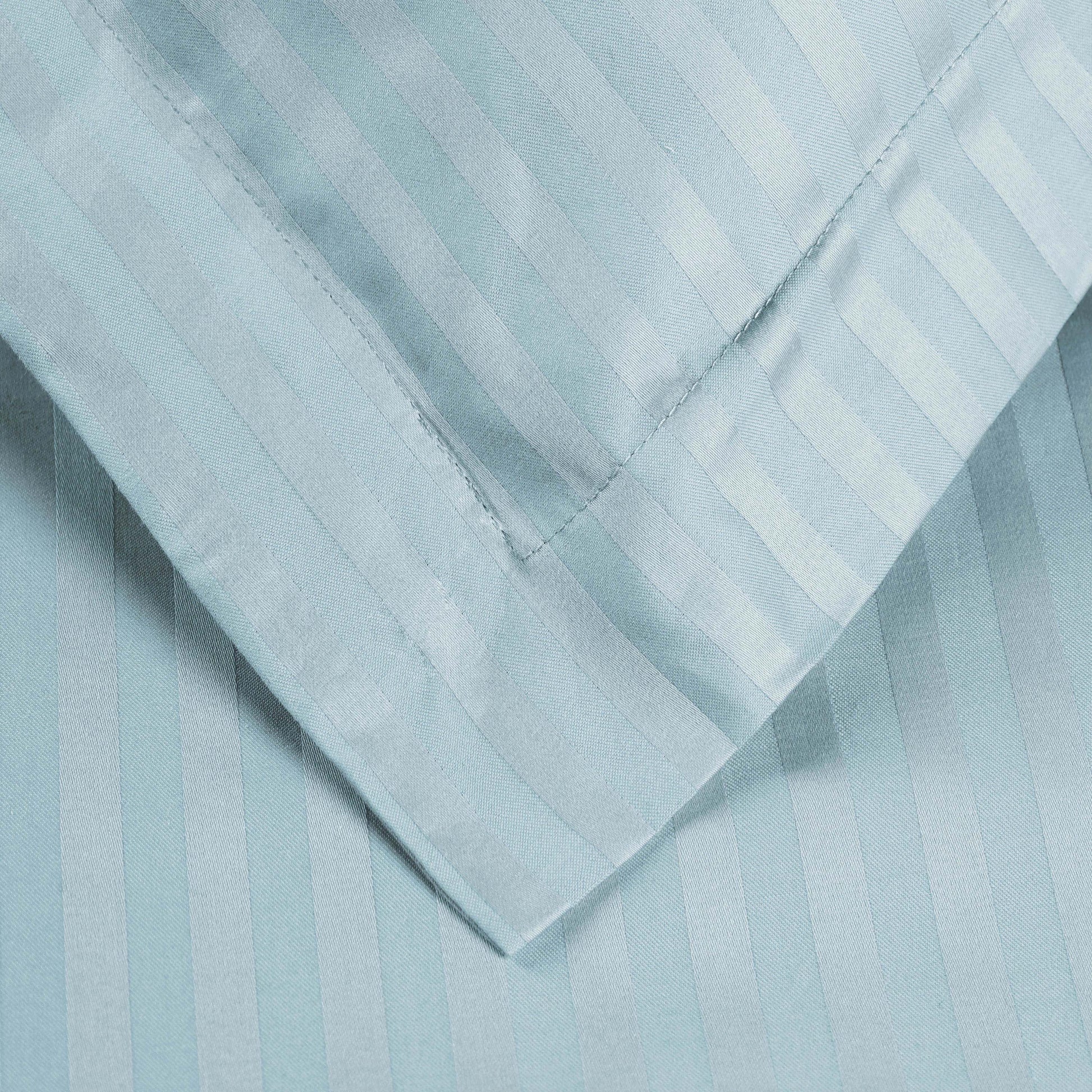 Superior Egyptian Cotton 300 Thread Count Duvet Cover Set - Light Blue