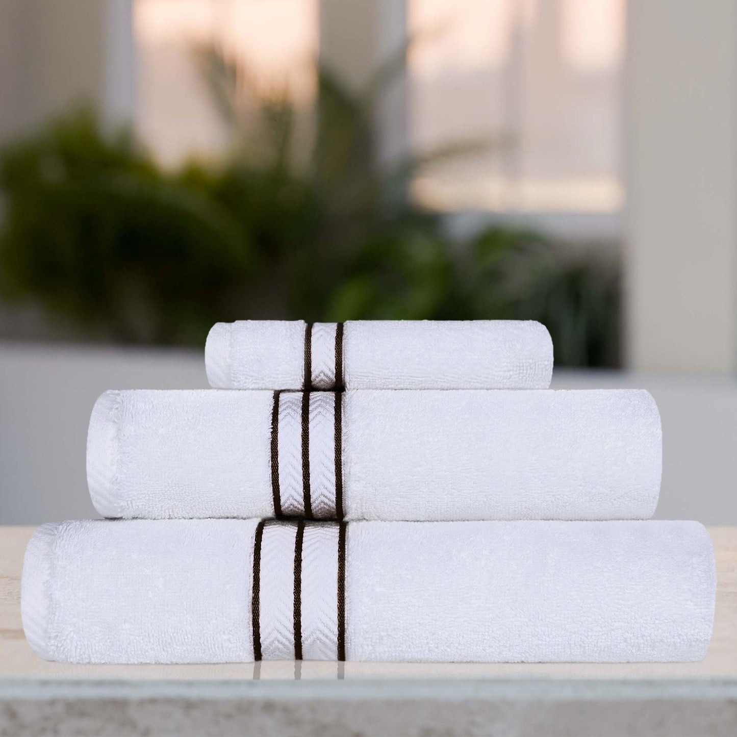 Ultra-Plush Turkish Cotton Hotel Collection Super Absorbent Solid Luxury Bathroom Set - Chocolate