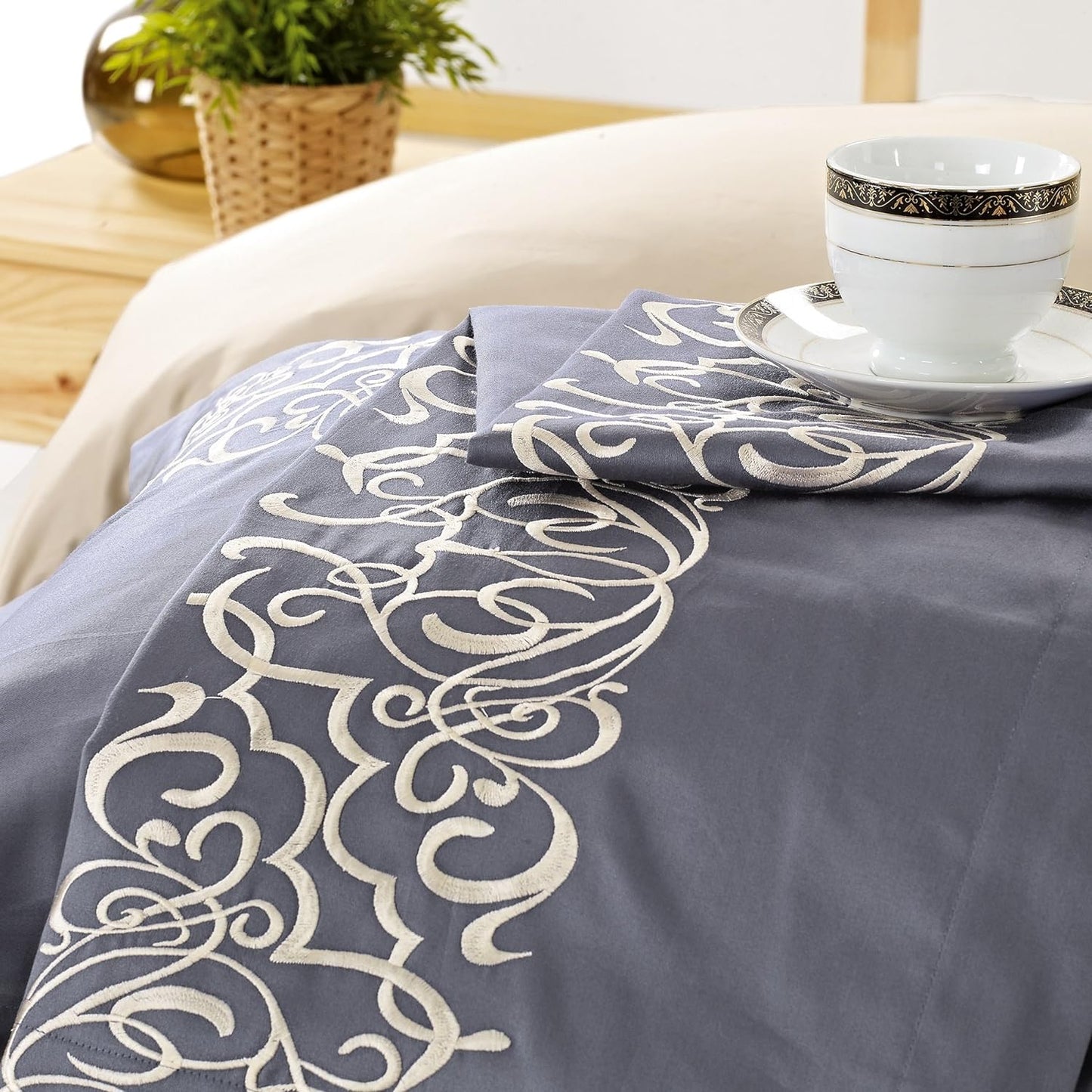 Harrison Embroidered Filigree Cotton Duvet Cover Set - Gray