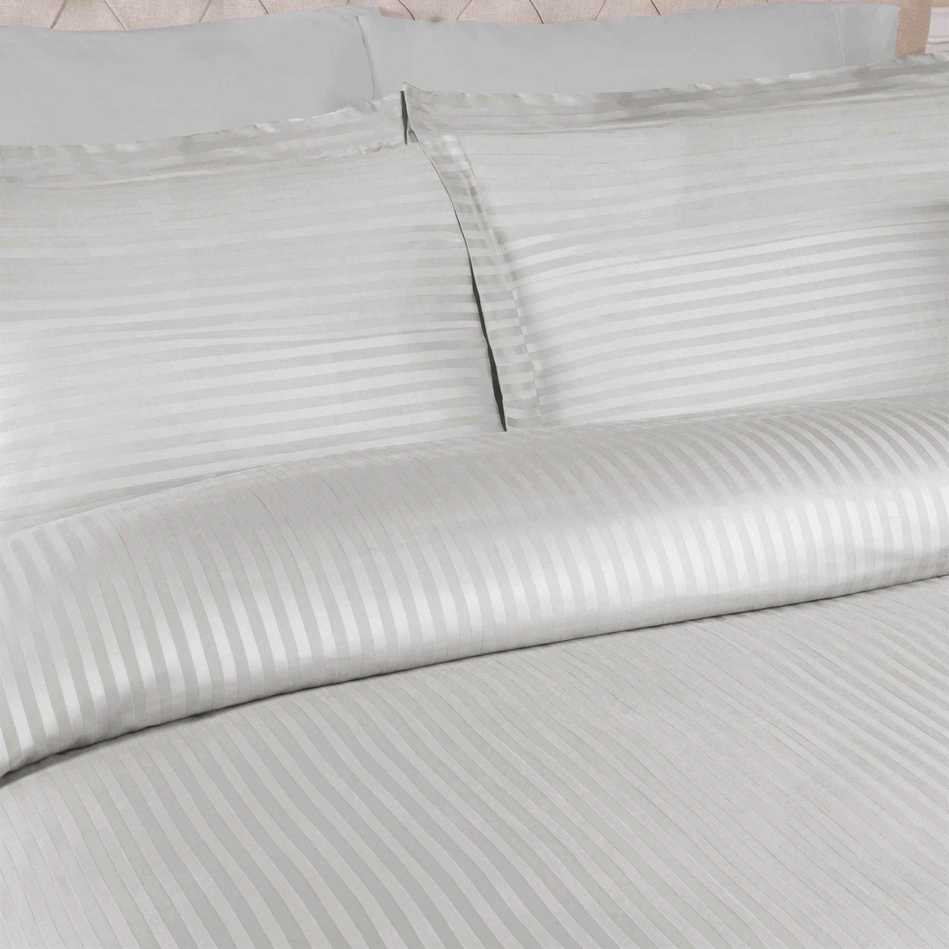 Superior 400 Thread Count Lightweight Stripe Egyptian Cotton Duvet Cover Set - Platinum
