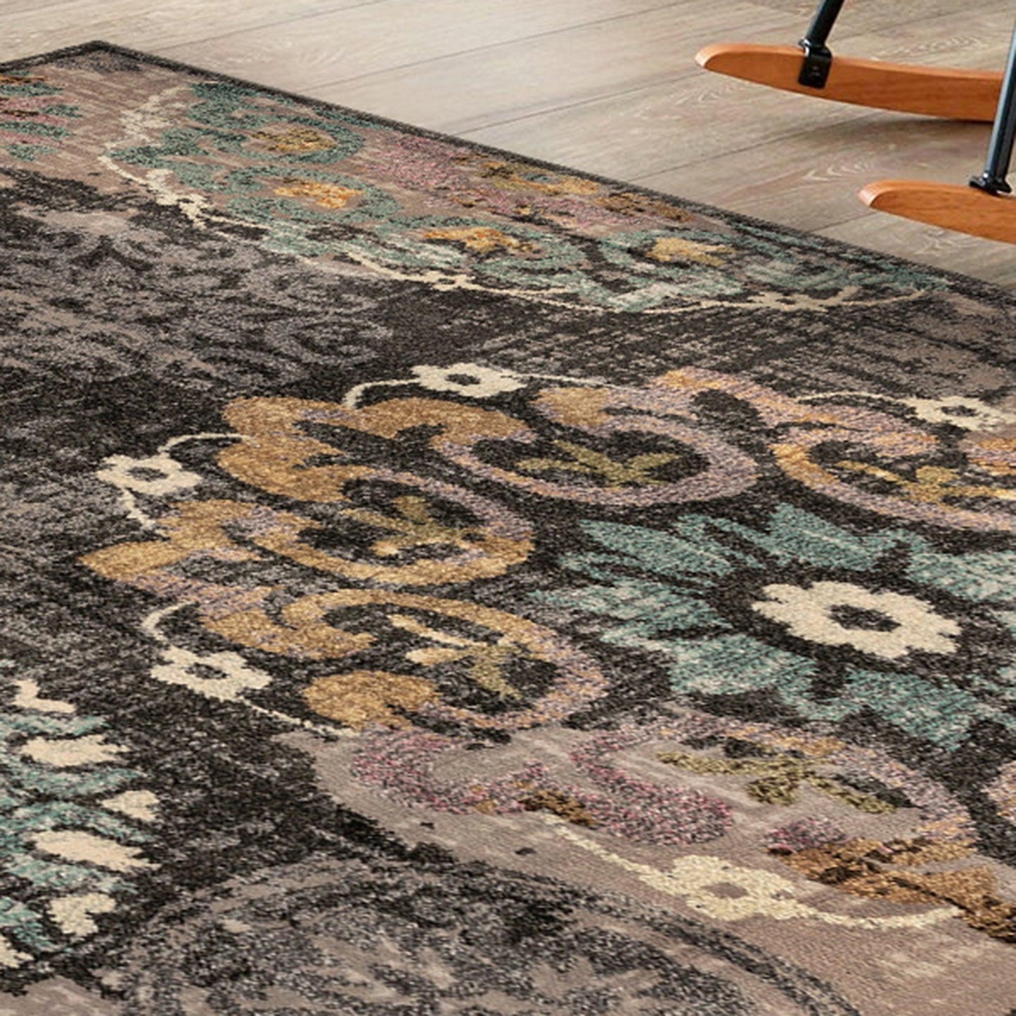 Superior Ceyone Distressed Floral Medallion Area Rug - Charcoal