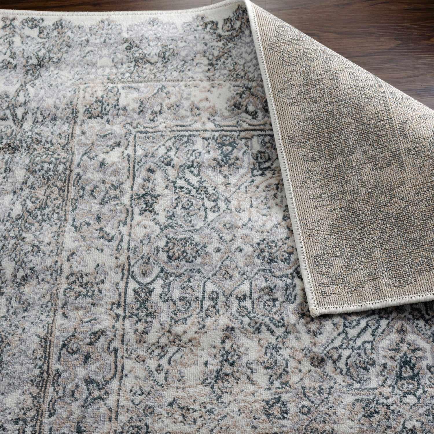 Superior Myel Distressed French Inspired Area Rug - Mulberry