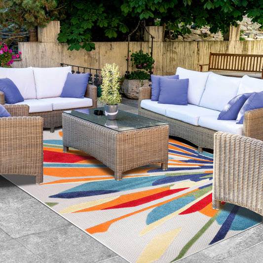 Superior Leander Modern Geometric Abstract Indoor/Outdoor Area Rug or Runner Rug