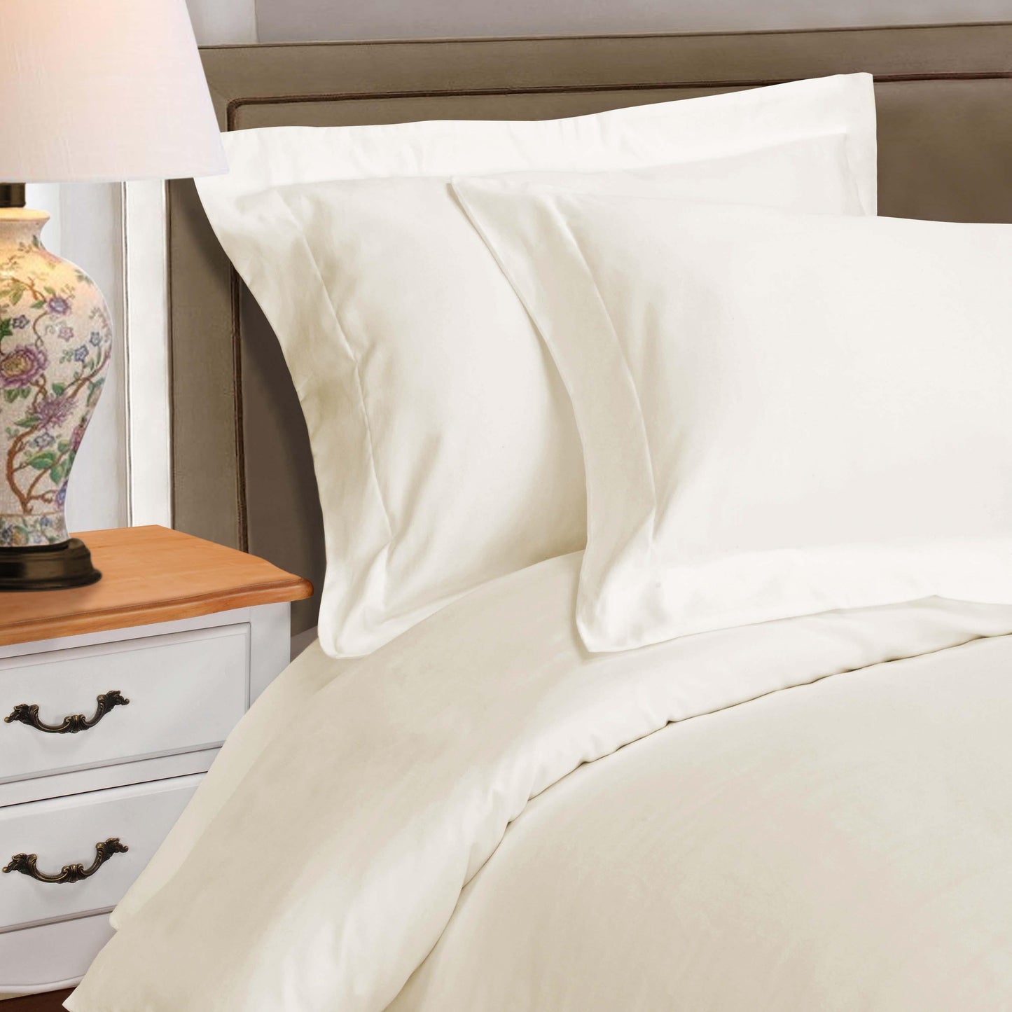 Superior Premium Egyptian Cotton 530 Thread Count Solid Duvet Cover Set - Ivory