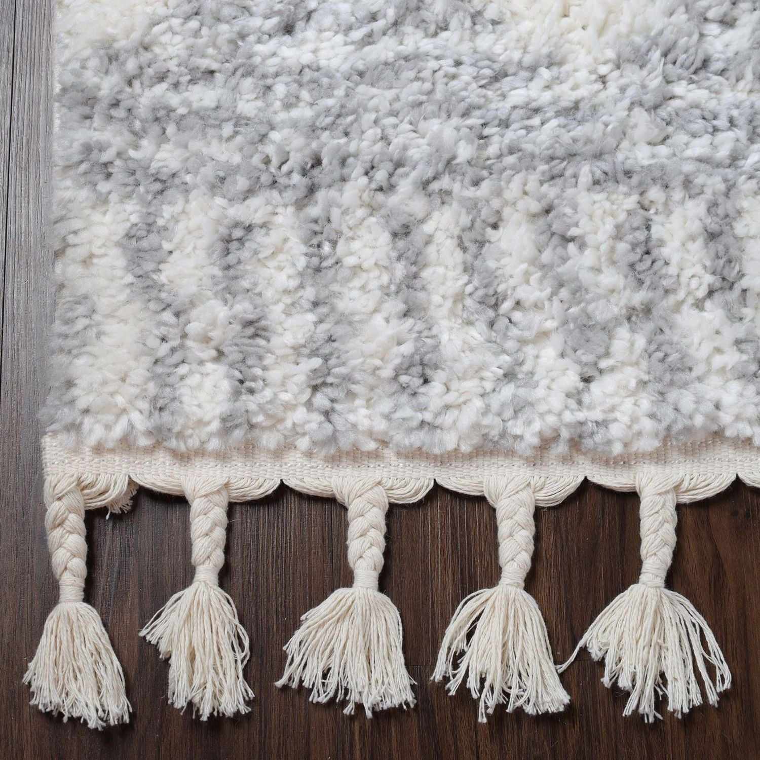 Superior Bohemian Geometric Indoor Plush Shag Area Rug with Tassels - Grey-Cream