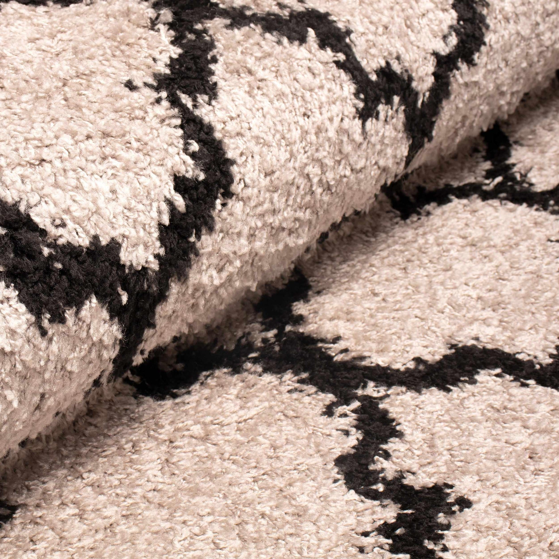 Superior Bengali Modern Geometric Lattice Trellis Indoor Shag Area Rug - Charcoal