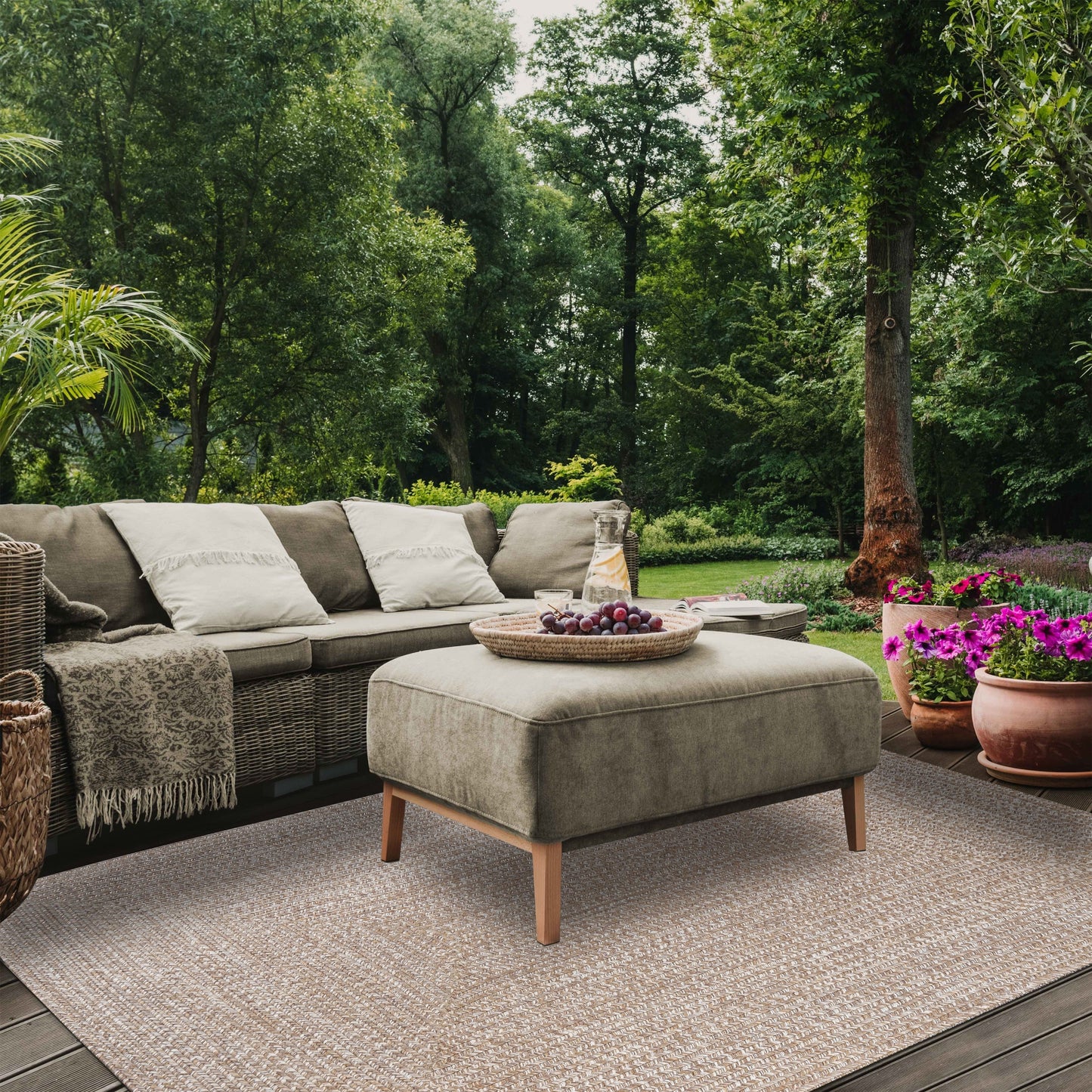 Multi Toned Braided Area Rug Bohemian Indoor Outdoor Rugs - Latte-White