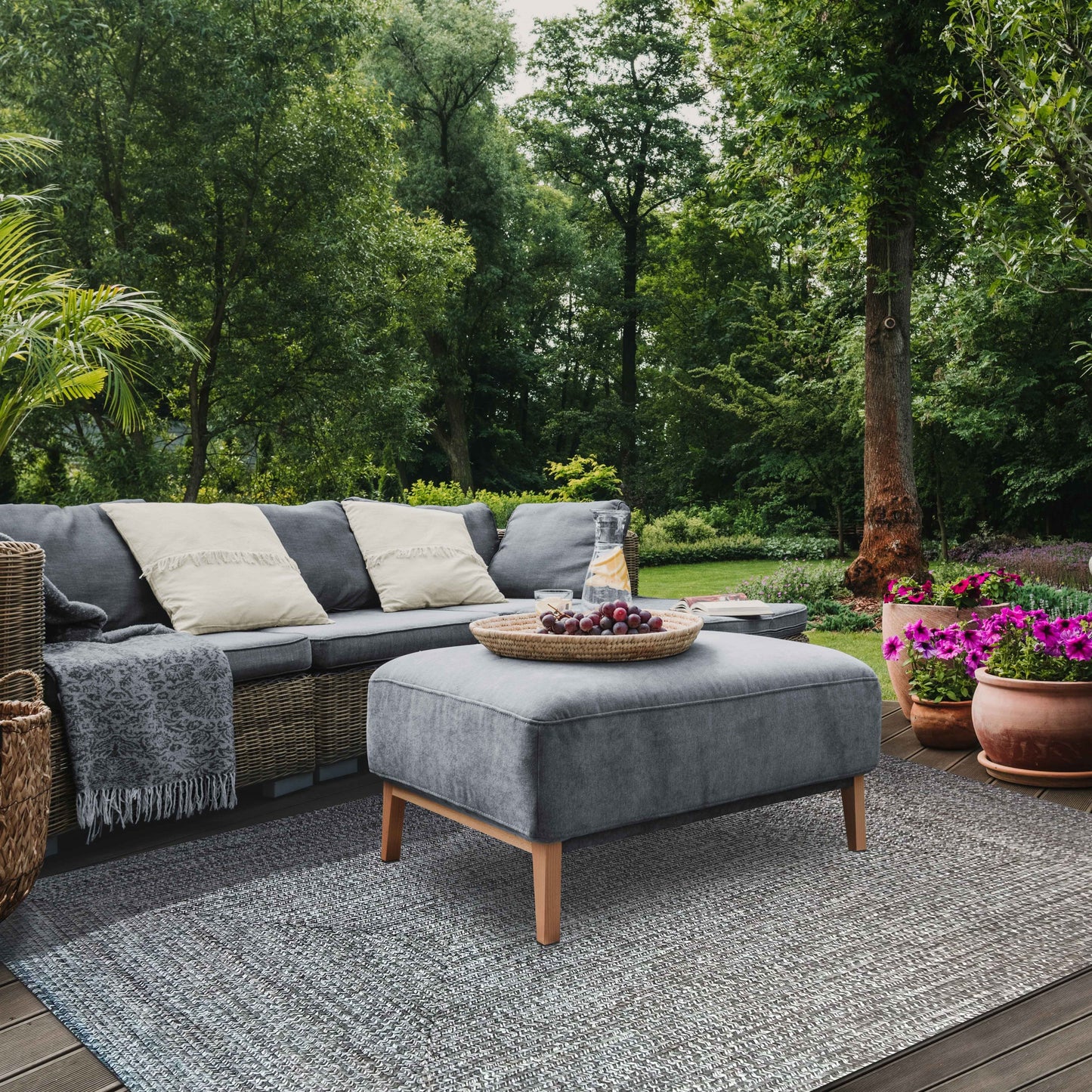 Multi Toned Braided Area Rug Bohemian Indoor Outdoor Rugs - Slate-White