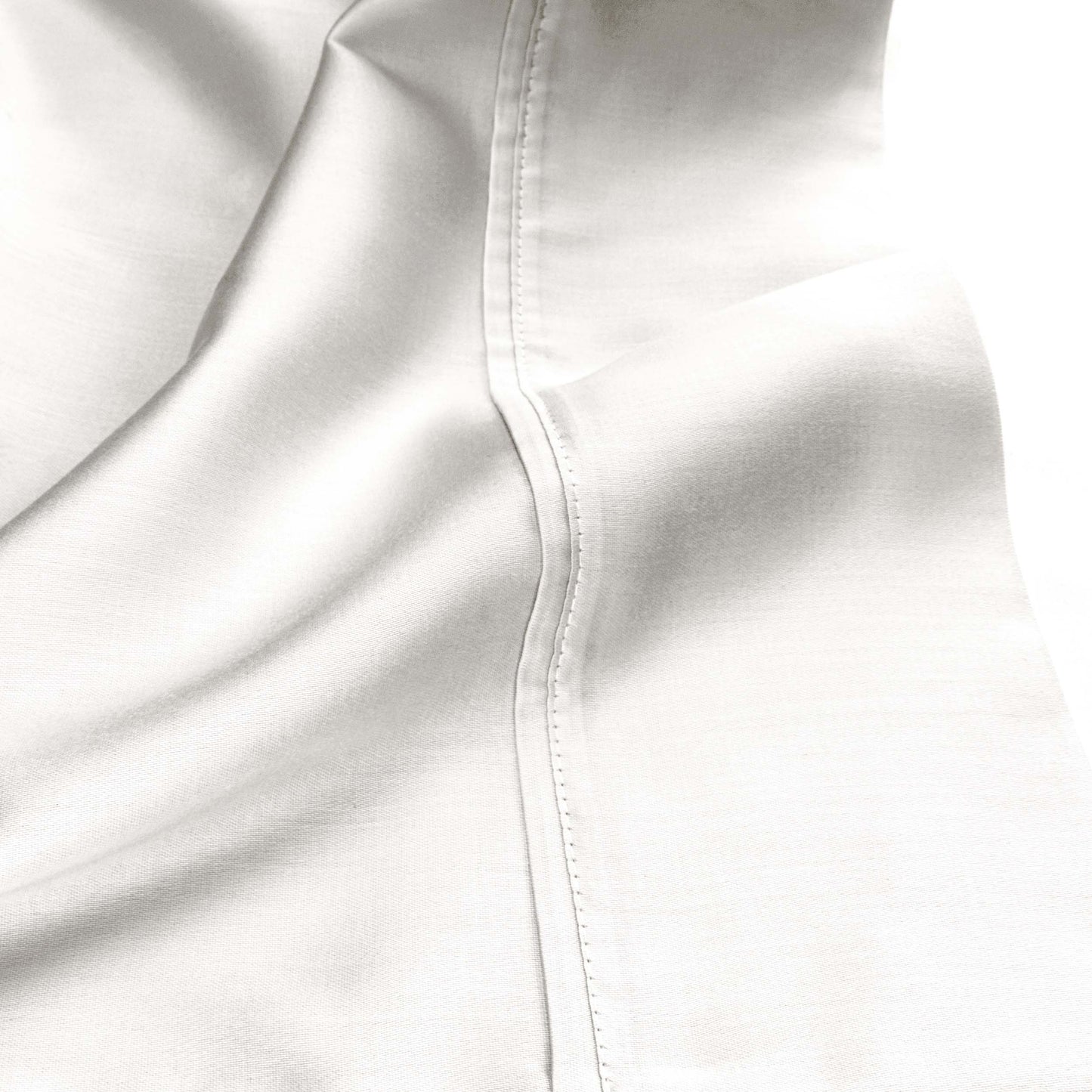 Superior Egyptian Cotton 700 Thread Count 2 Piece Pillowcase Set - White