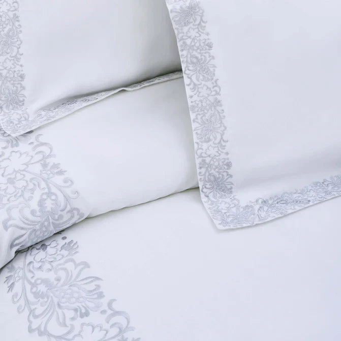 Moon Lawn Embroidered Cotton Duvet Cover Set - White