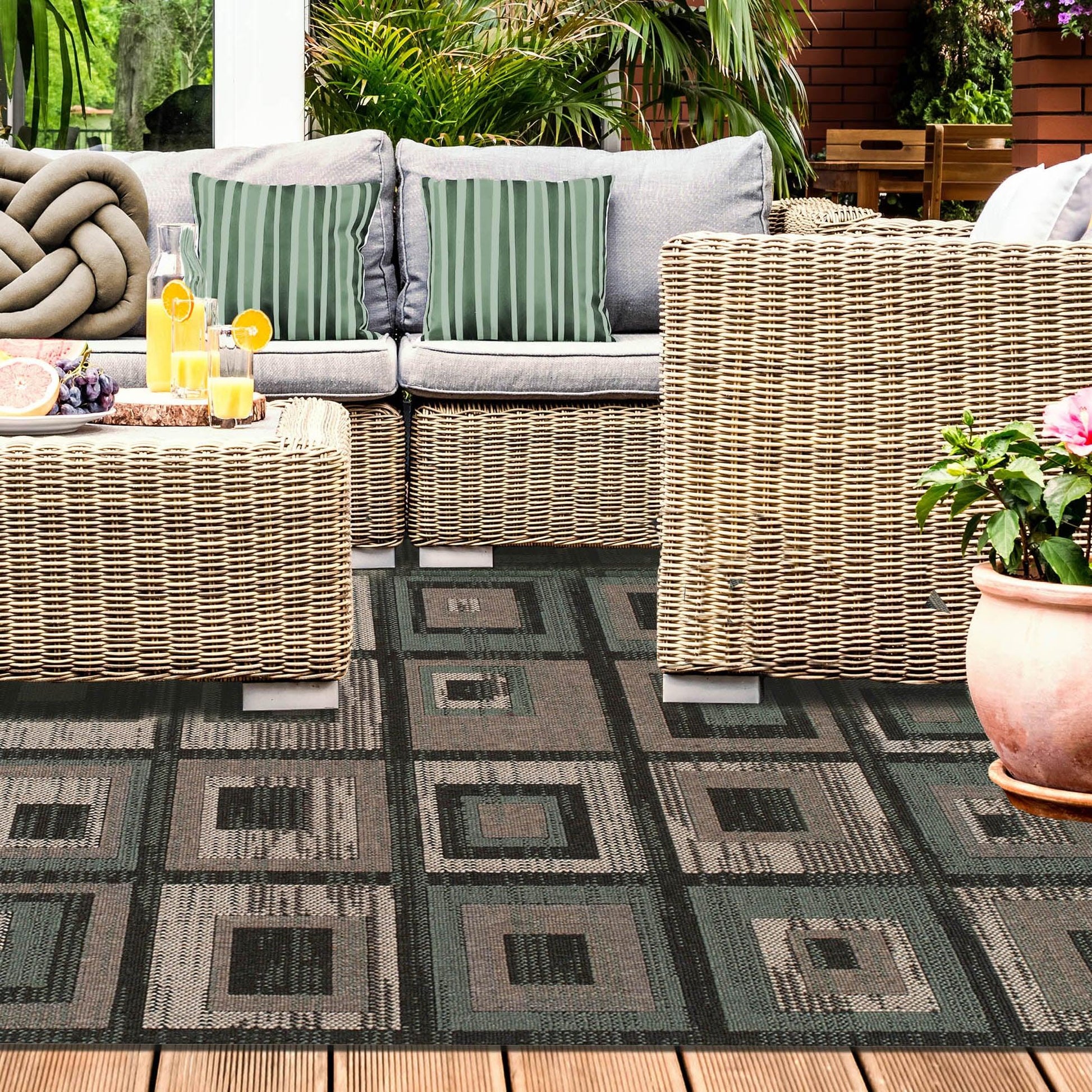 Superior Indoor Outdoor Jute Backed Colburn Geometric Weather Resistant Area Rug