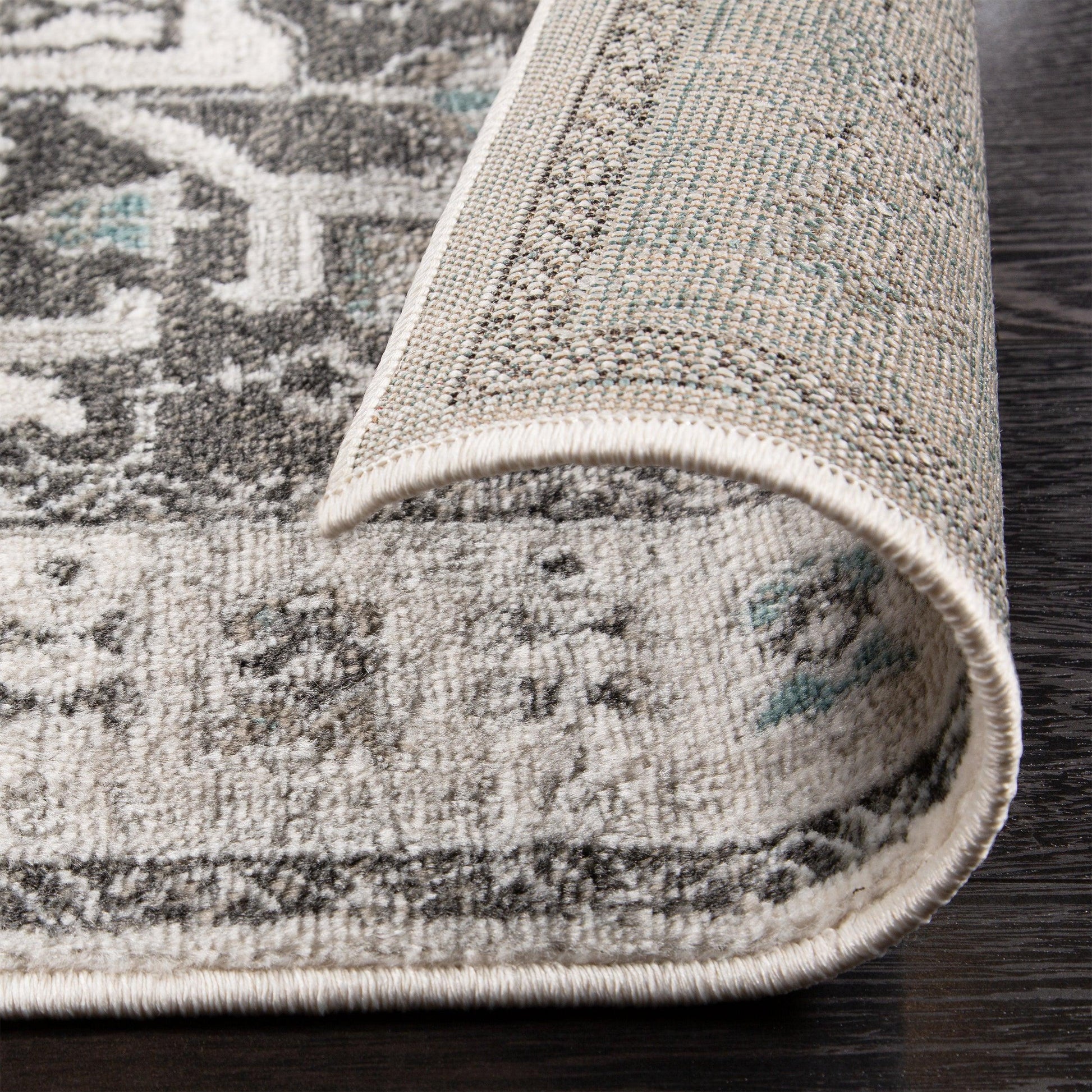 Superior Engroove Southwestern Tribal Medallion Rivulet Area Rug