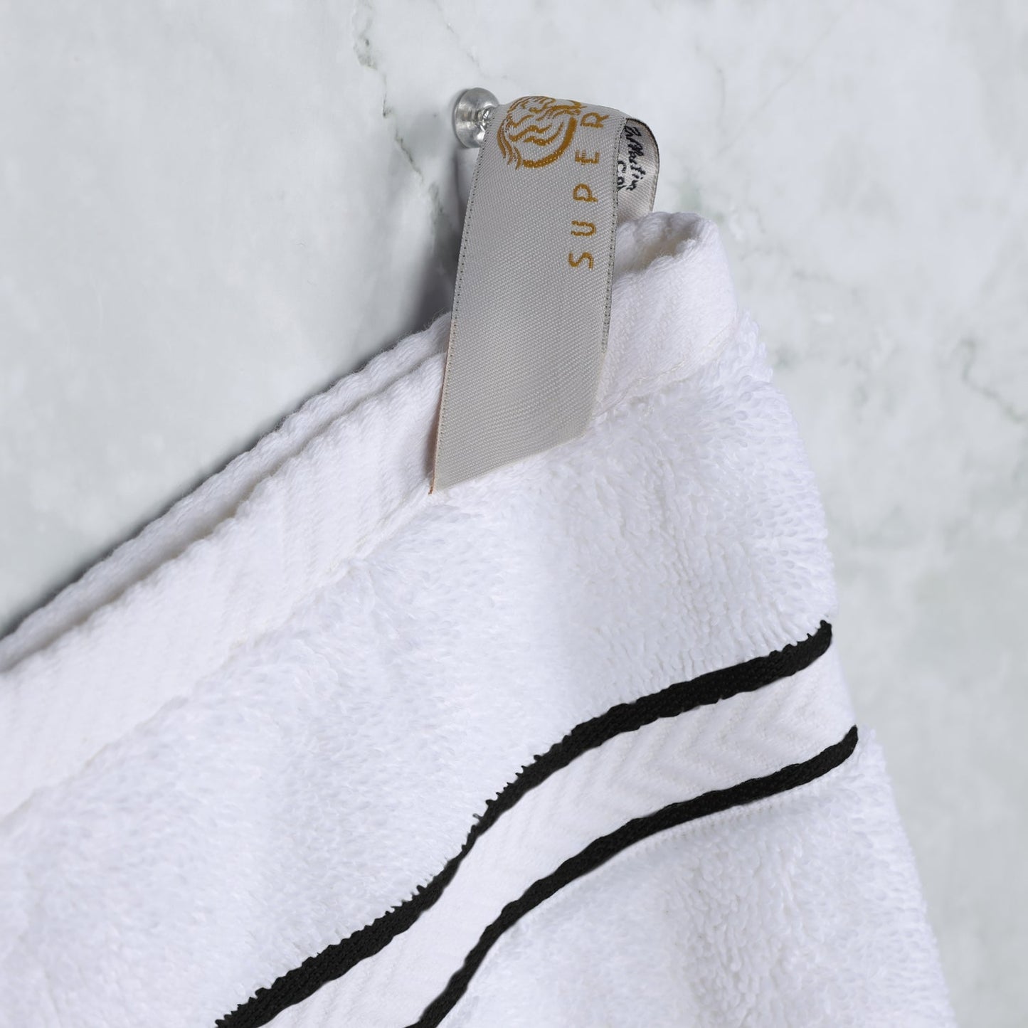 Ultra-Plush Turkish Cotton Hotel Collection Super Absorbent Solid Luxury Bathroom Set - Black