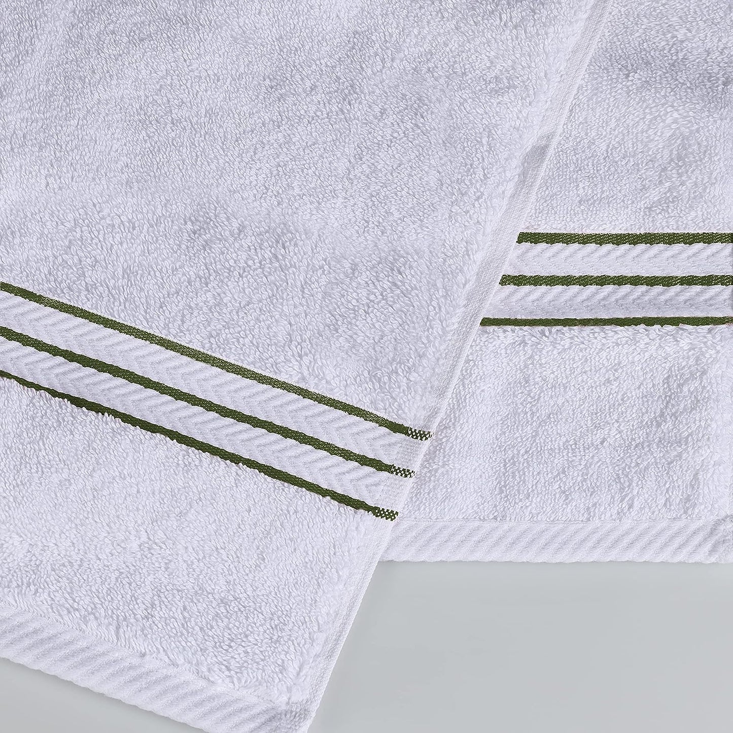 Superior Ultra-Plush Turkish Cotton Super Absorbent Solid Bath Towel Set of 4 - Forest Green