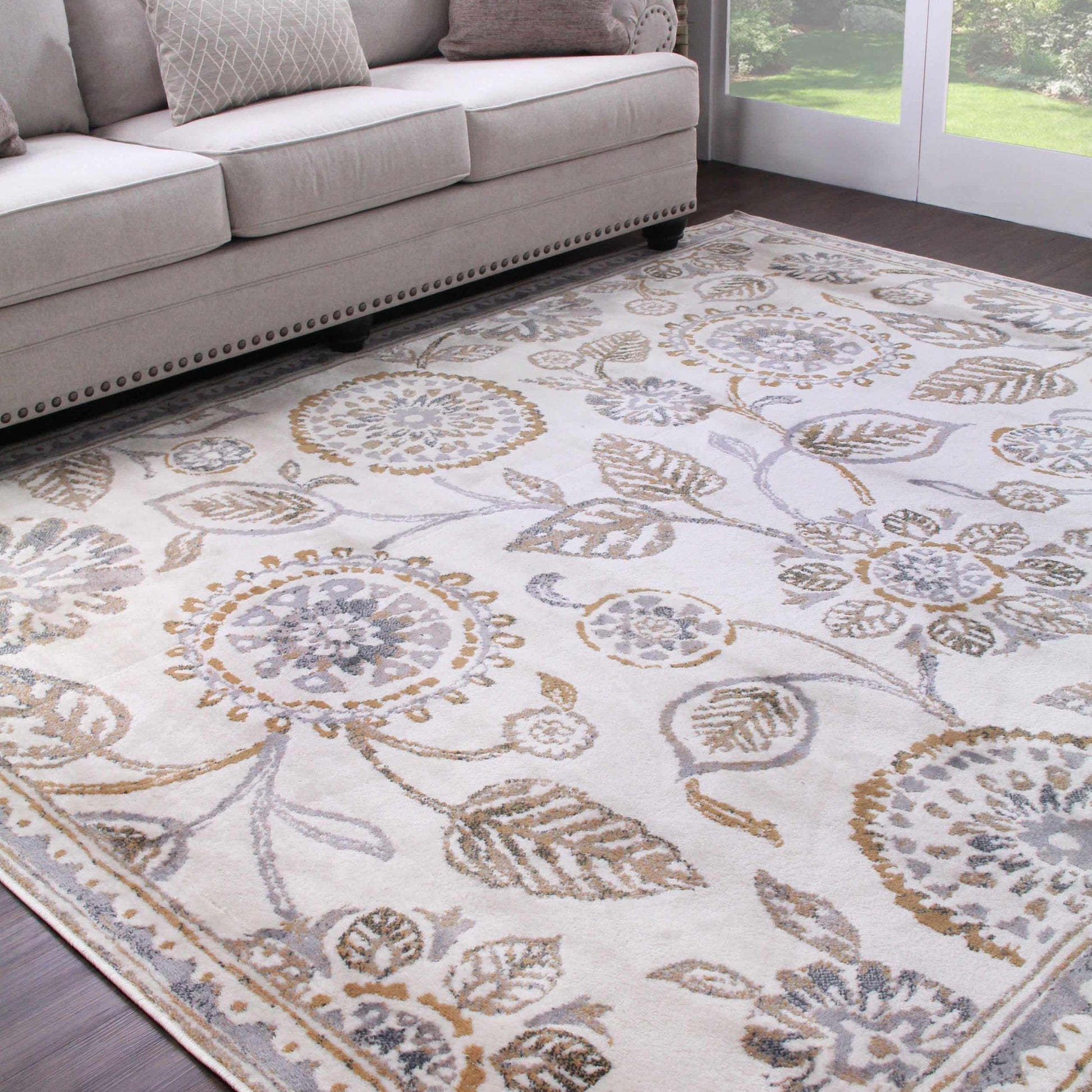 Superior Amaryllis Modern Floral Farmhouse Area Rug - Gray
