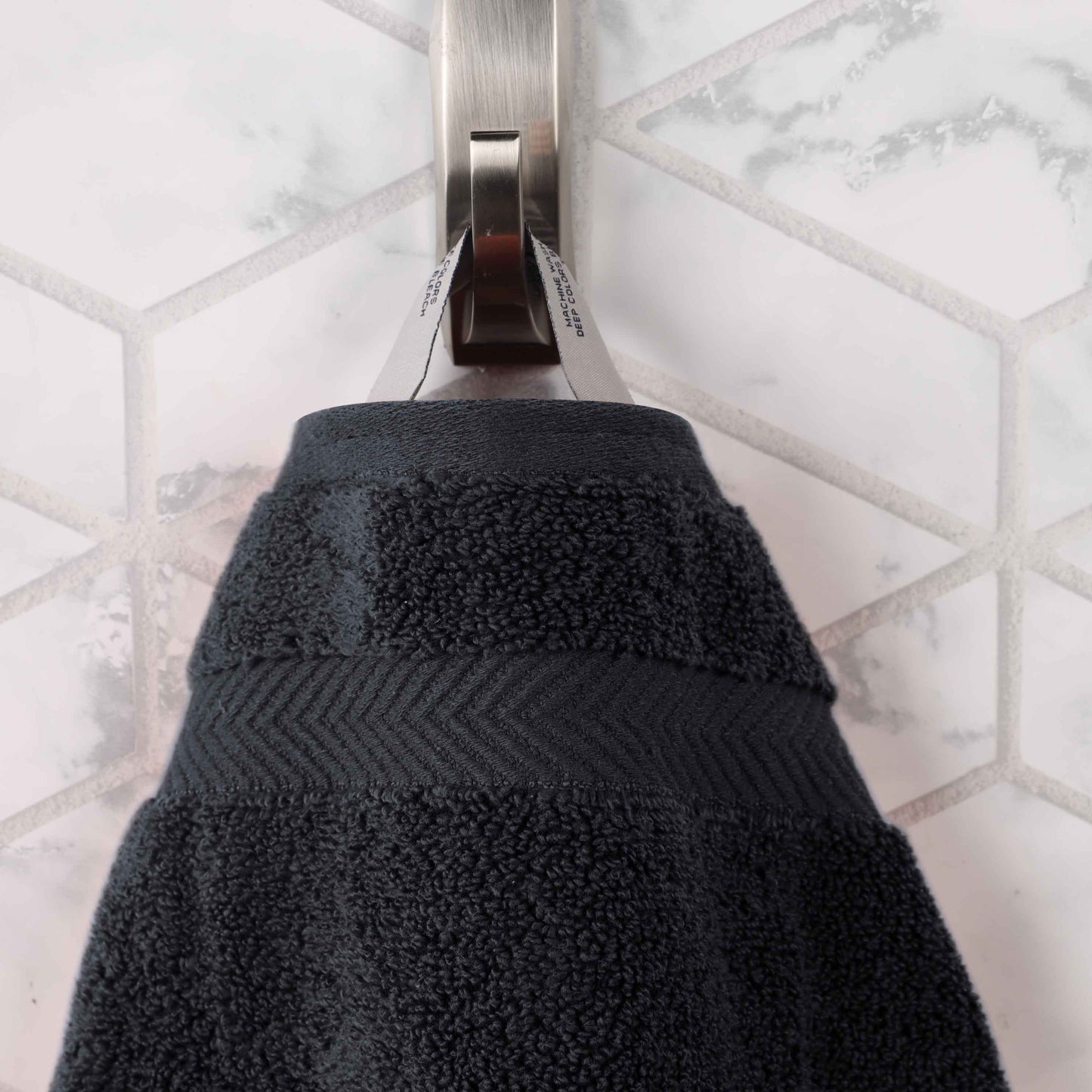 Zero Twist Smart Dry Combed Cotton 2 Piece Bath Towel Set - Black