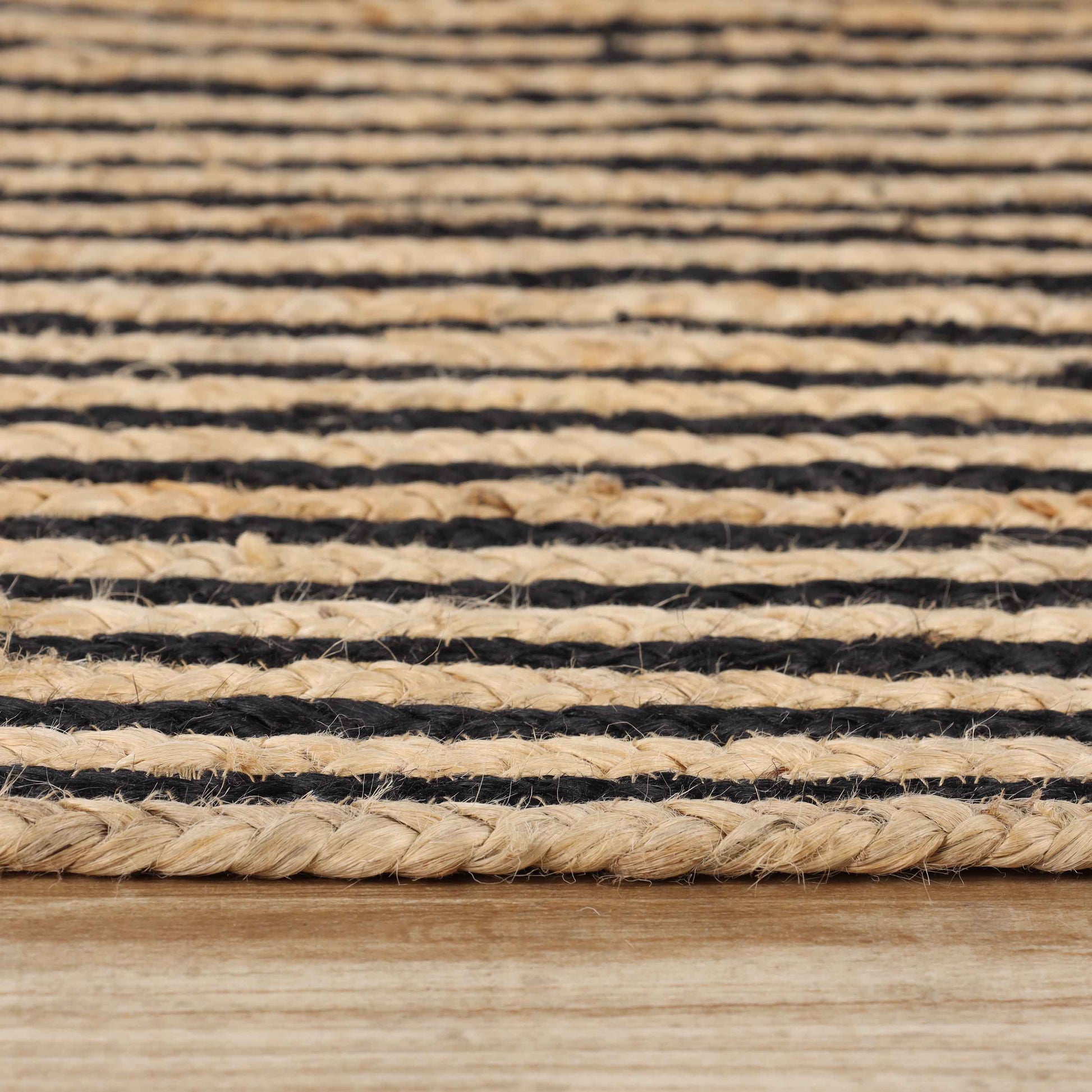 Braided Jute Reversible Round Indoor Outdoor Area Rug - Black
