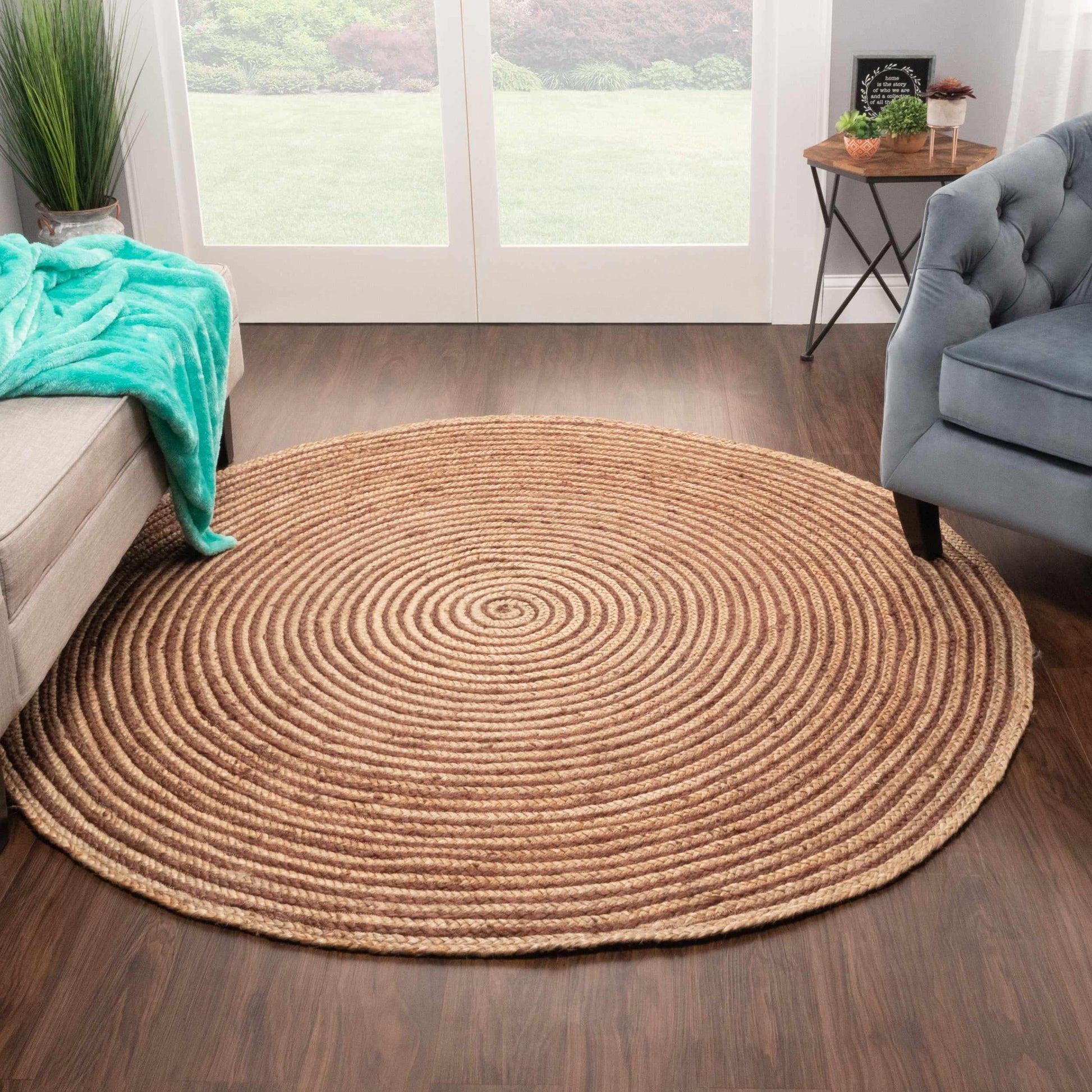 Superior Braided Round Jute Indoor Area Rug - Burgundy