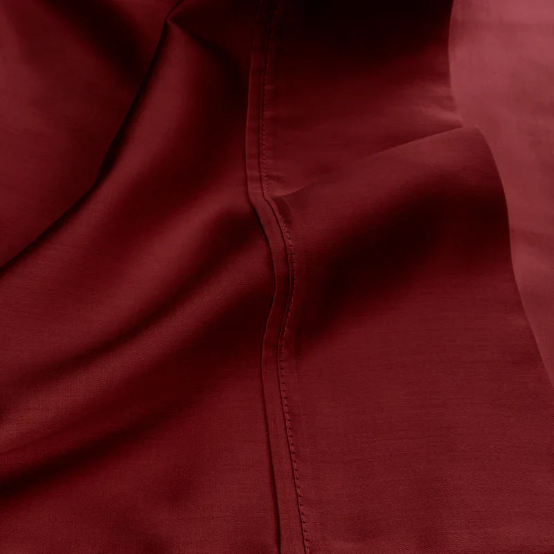 Egyptian Cotton 530 Thread Count Solid Pillowcases Set of 2 - Burgundy