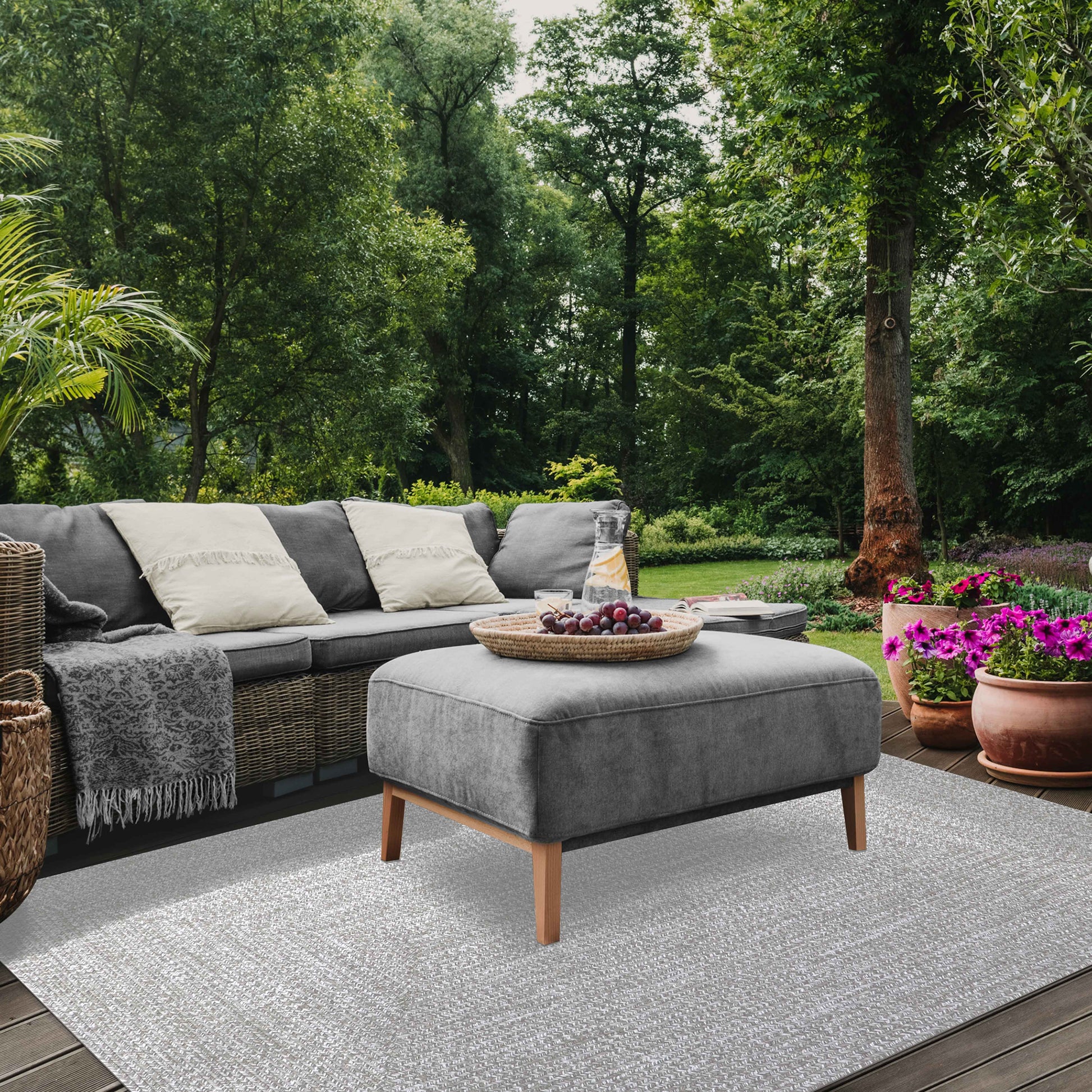 Multi Toned Braided Area Rug Bohemian Indoor Outdoor Rugs - Canvas-White