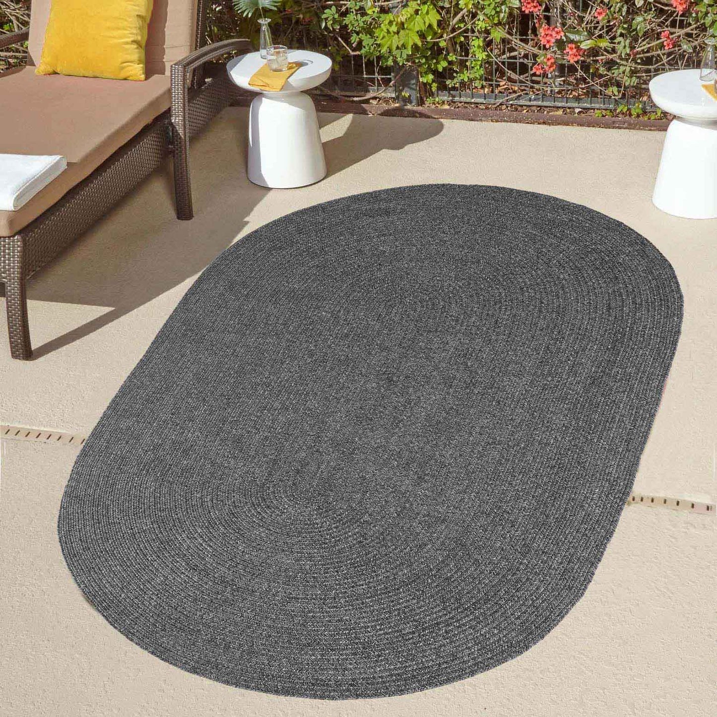 Classic Braided Weave Oval Area Rug Indoor Outdoor Rugs - Charcoal