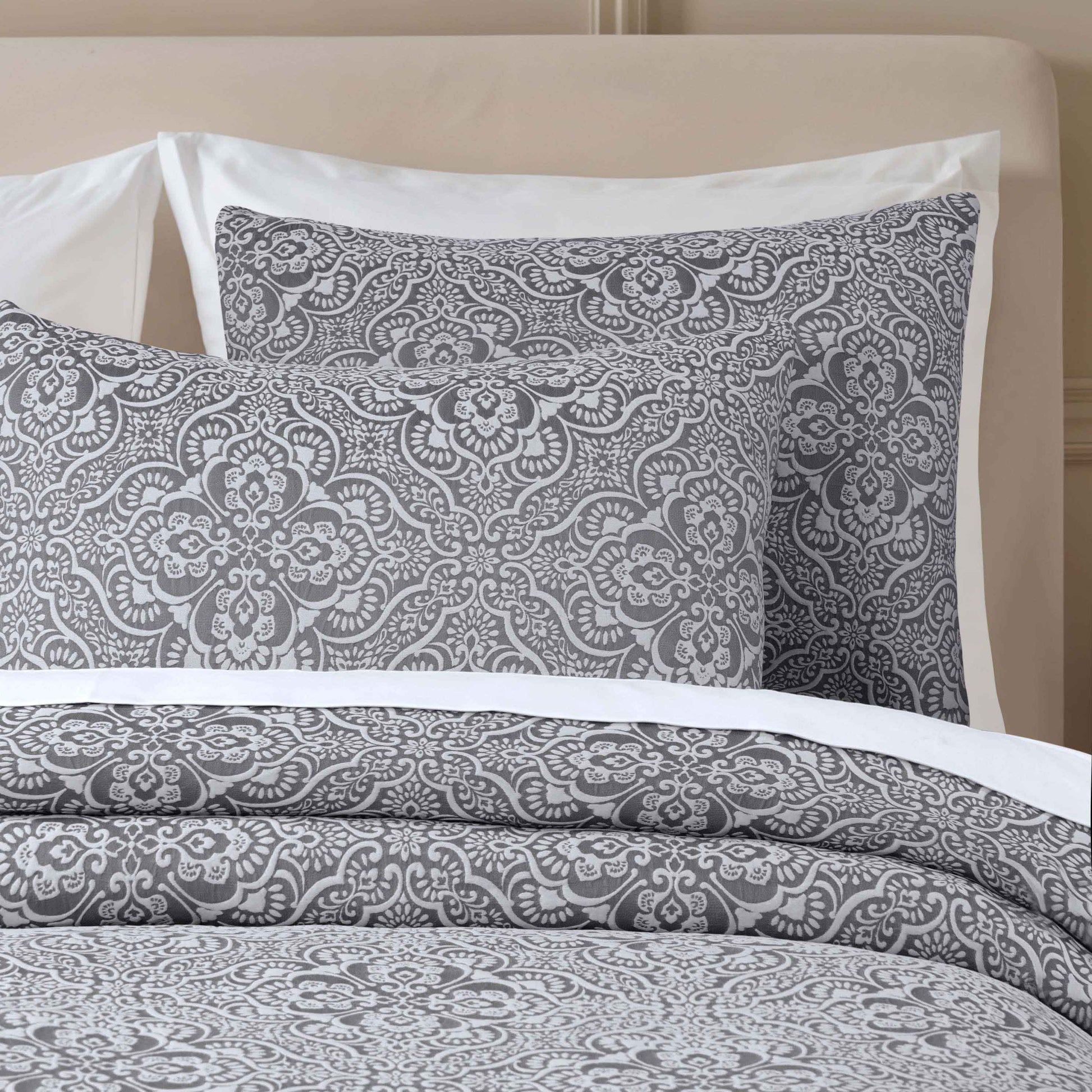 Enzy Medium Weight Floral Matelasse 3 Piece Bedspread Pillow Sham Set - Charcoal