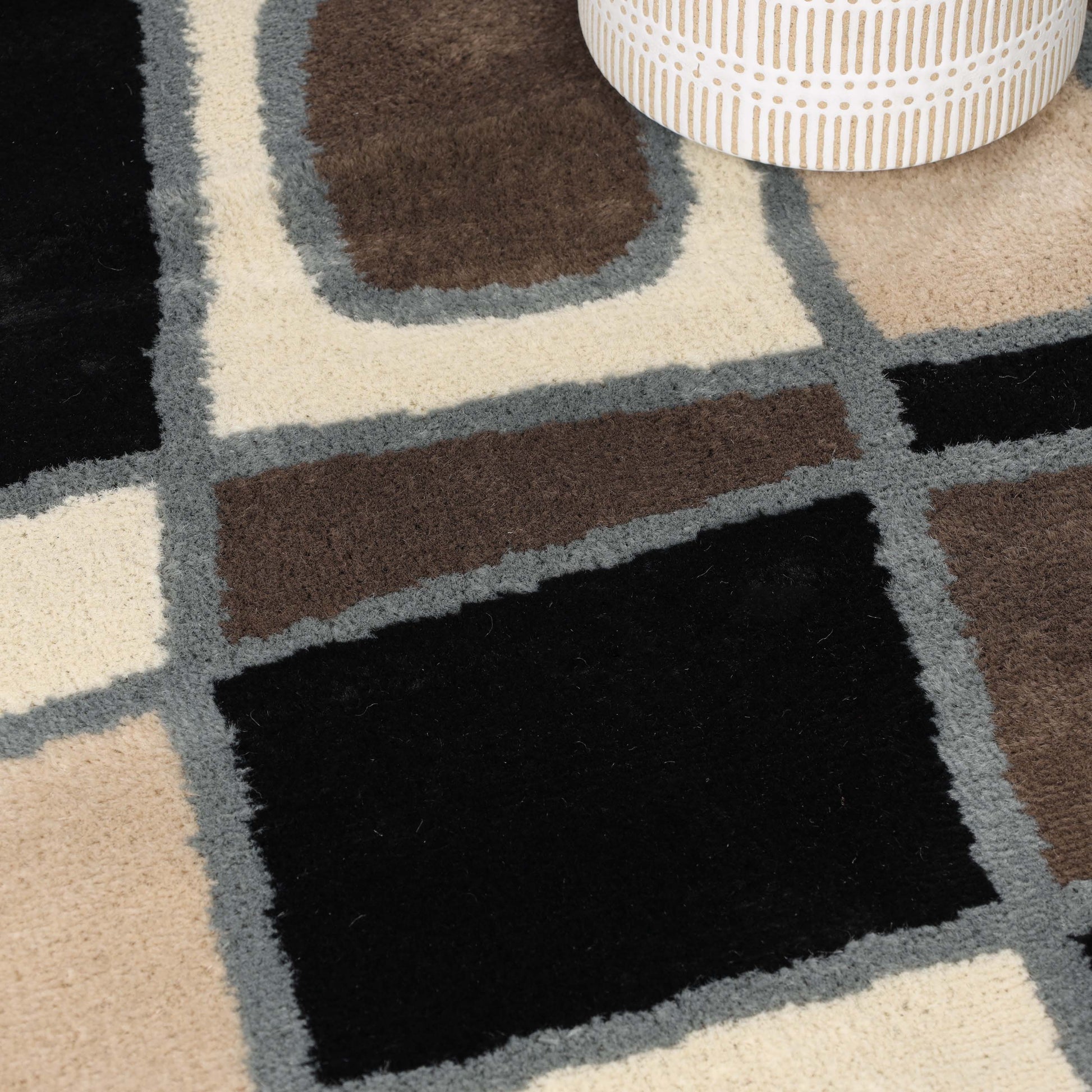 Abstract Cobblestone Modern Geometric Area Rug or Runner Rug - Brown