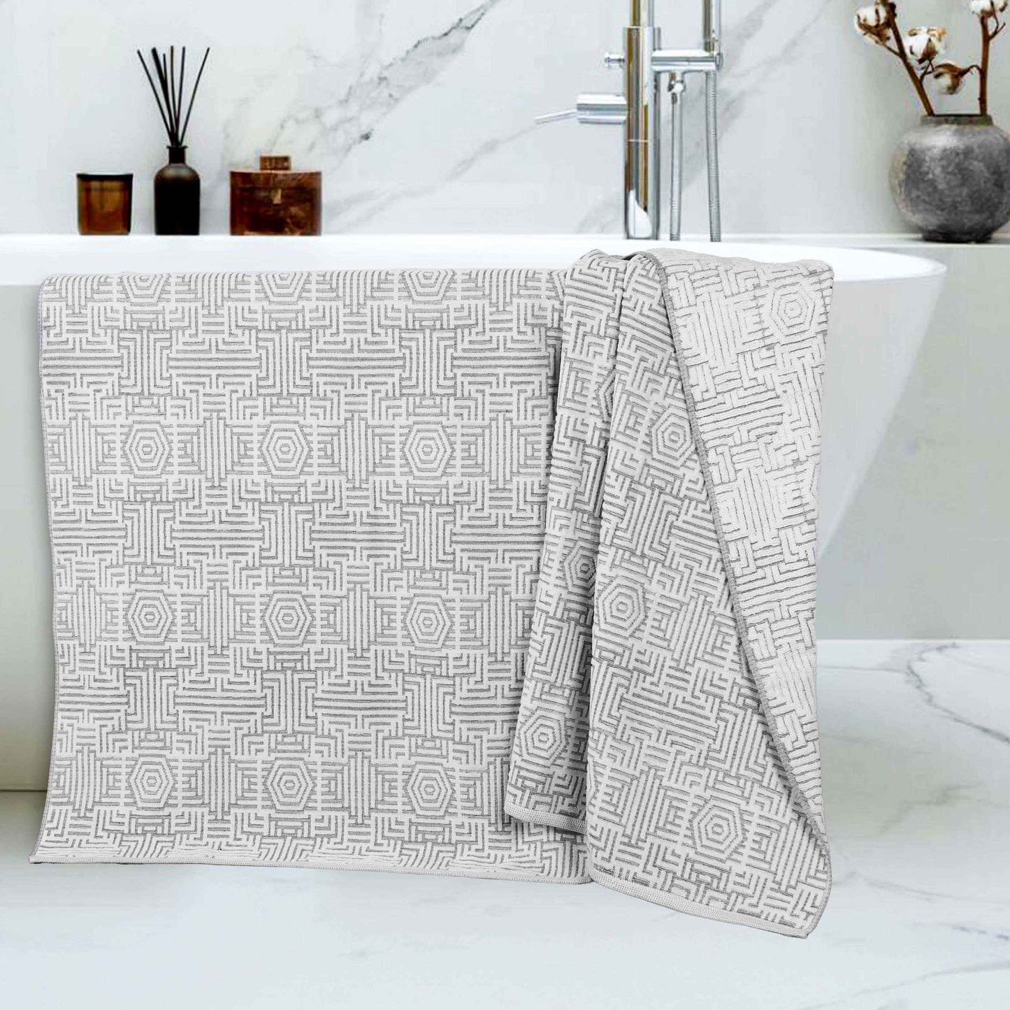 Cotton Modern Geometric Jacquard Plush Bath Sheet Set of 2 - Charcoal