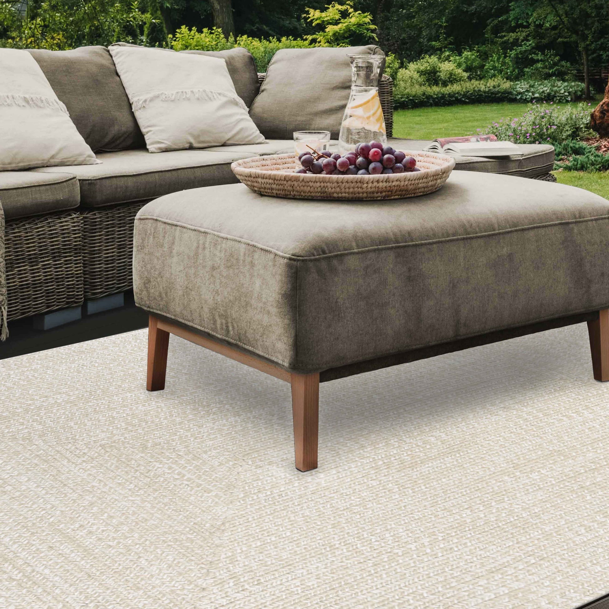 Multi Toned Braided Area Rug Bohemian Indoor Outdoor Rugs - Cream-White