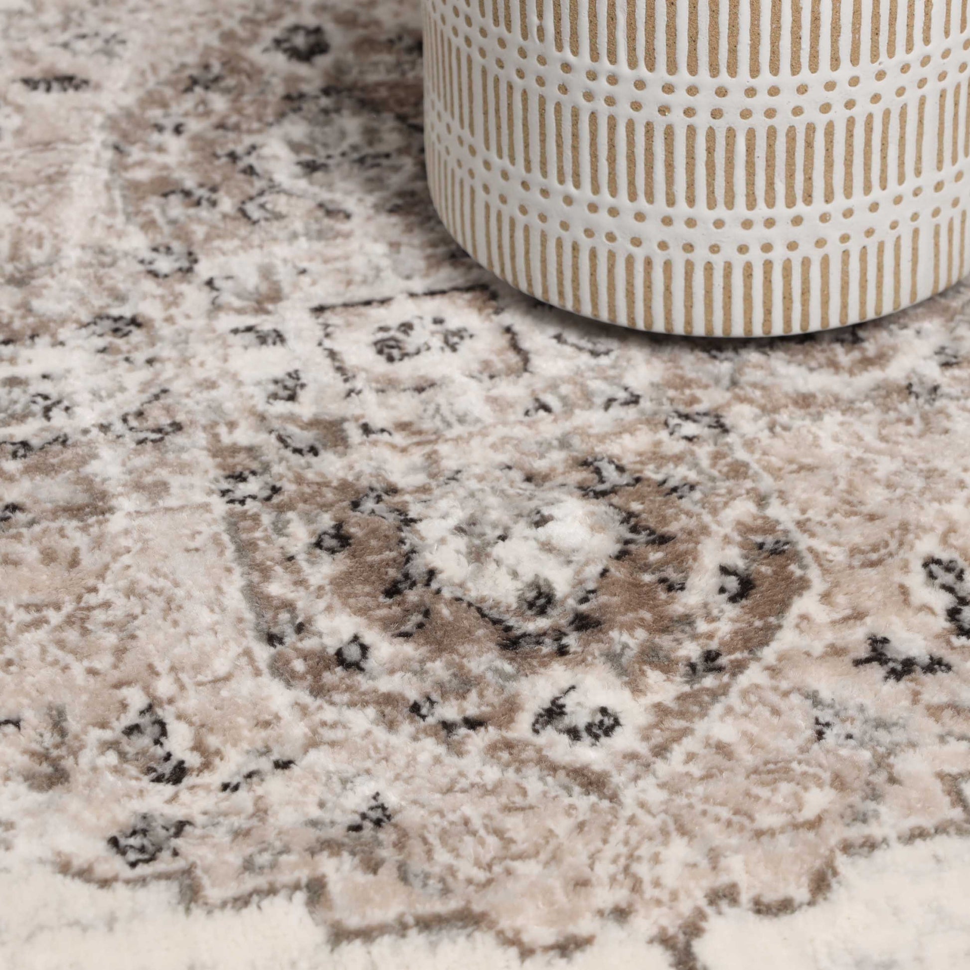 Demelza Vintage Traditional Oriental Medallion Indoor Area Rug - Taupe