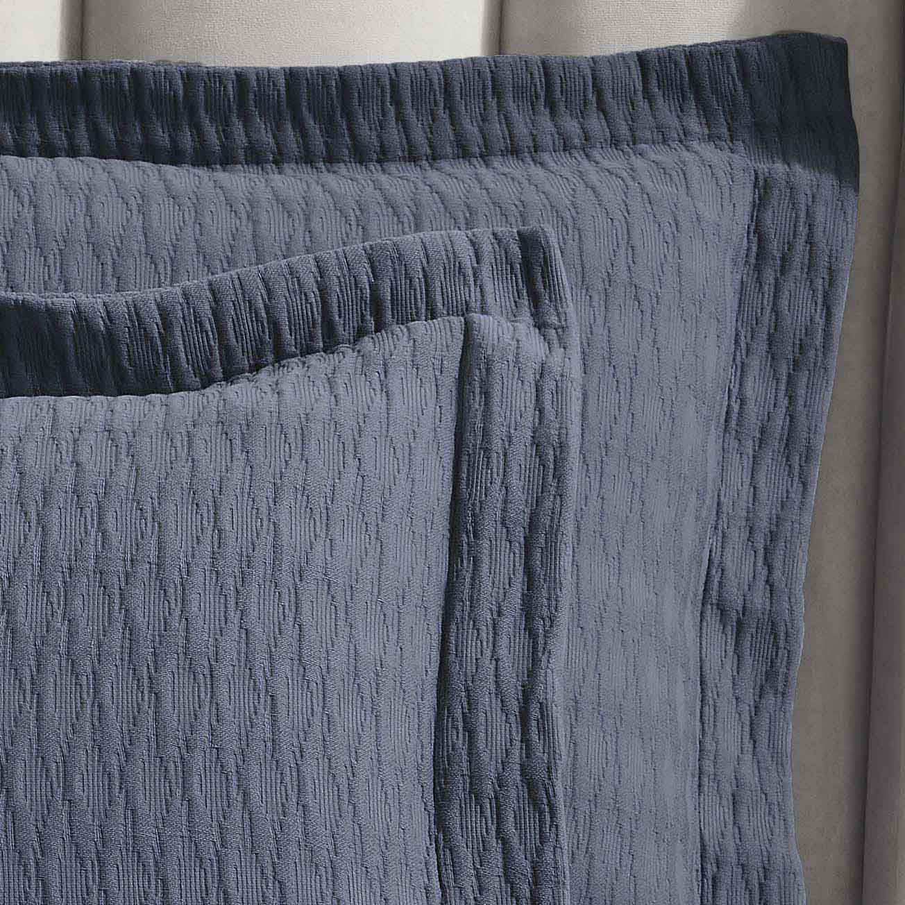 Superior Calvert Cotton Matelasse Weave Diamond Lattice Bedspread Set