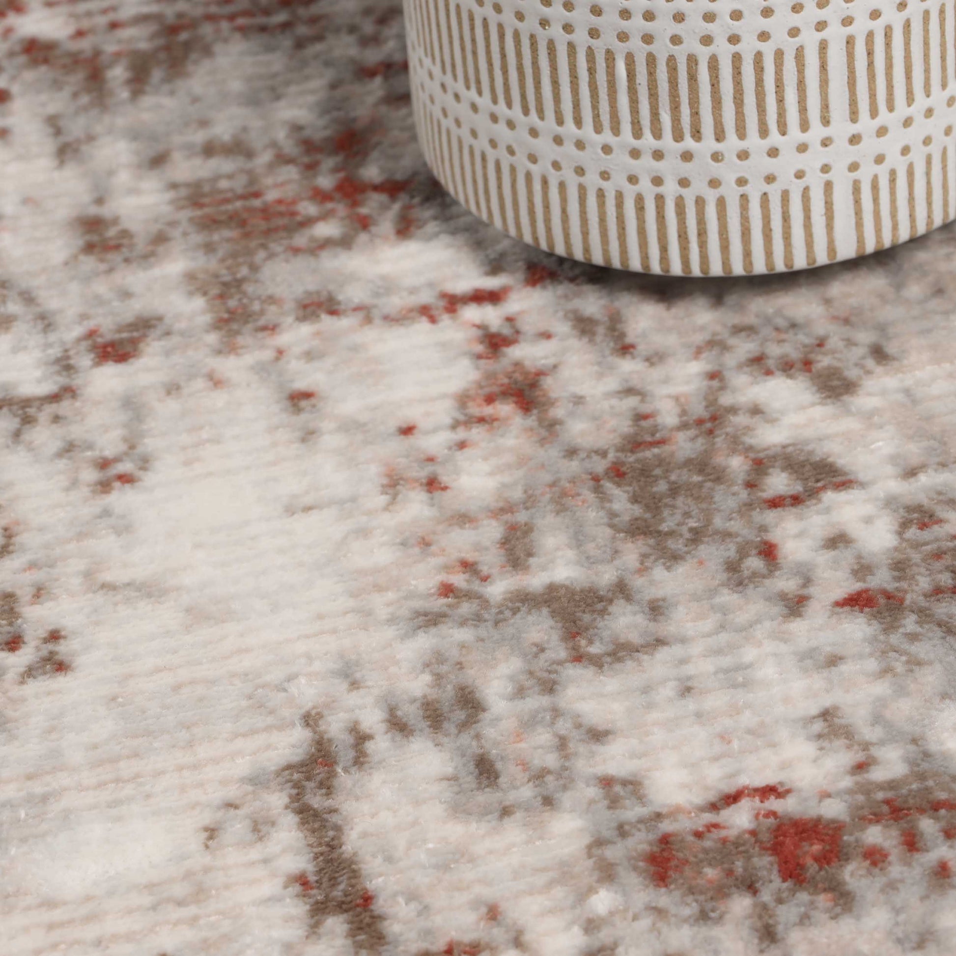 Euphemia Distressed Abstract Eclectic Modern Indoor Area Rug - Rust