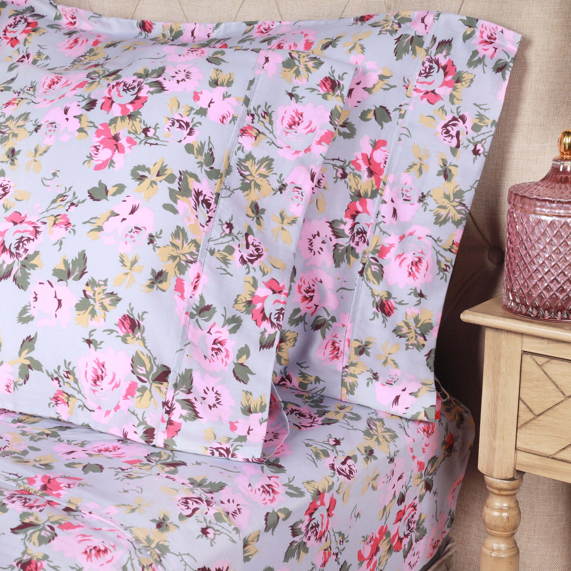 300 Thread Count Cotton Vintage Solid Or Floral Bellflower Sheet Set - Silver
