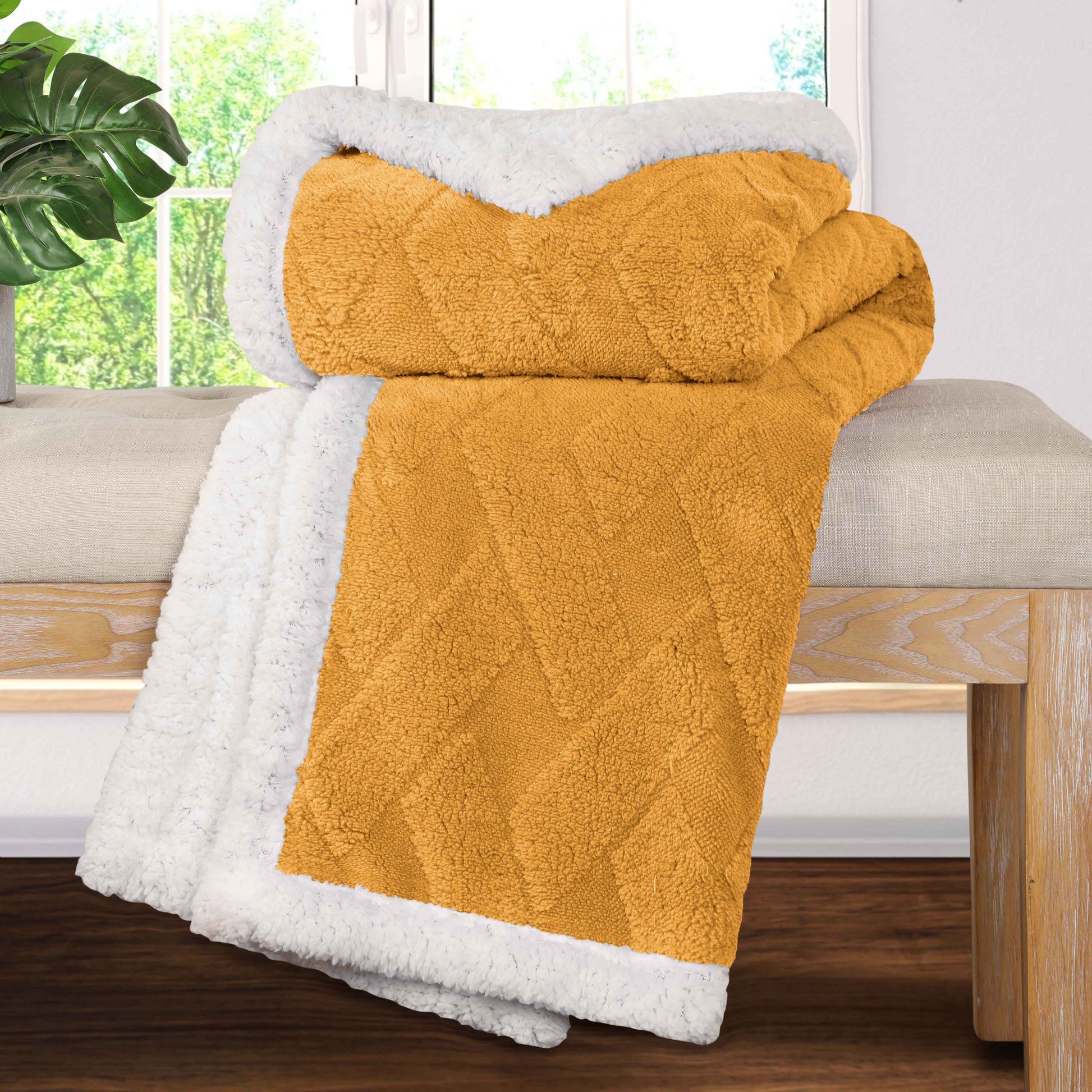 Nuuk Jacquard Lattice Fleece Plush Fluffy Sherpa Reversible Blanket - Gold